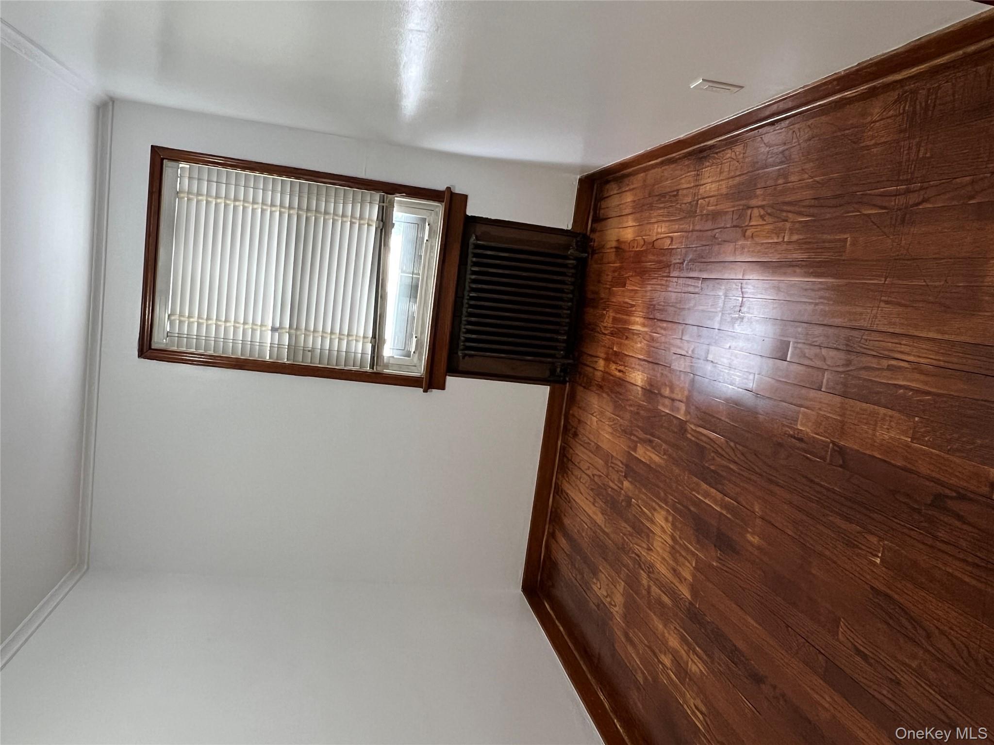 #12 photo, 92 Fir Street, Valley Stream , NY 11580