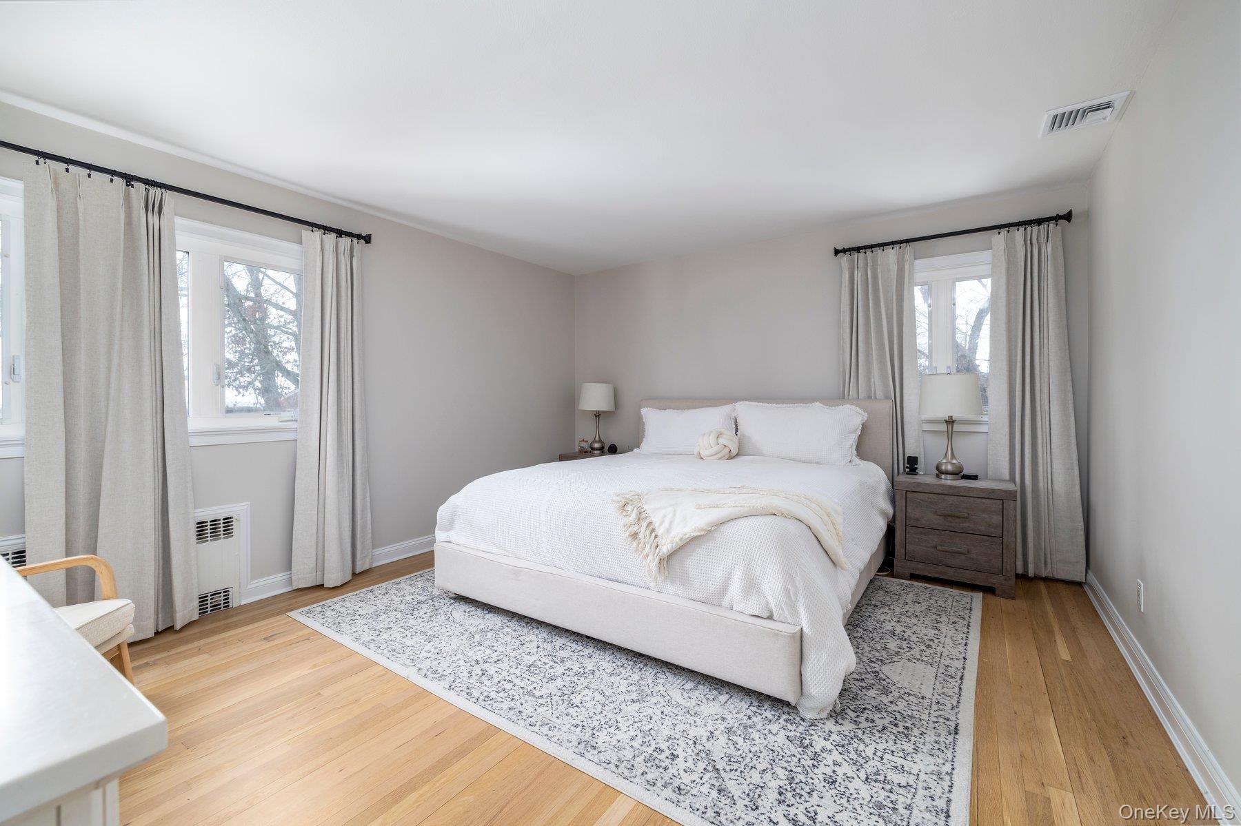 #15 photo, 105 Reeve Road, Rockville Centre , NY 10013