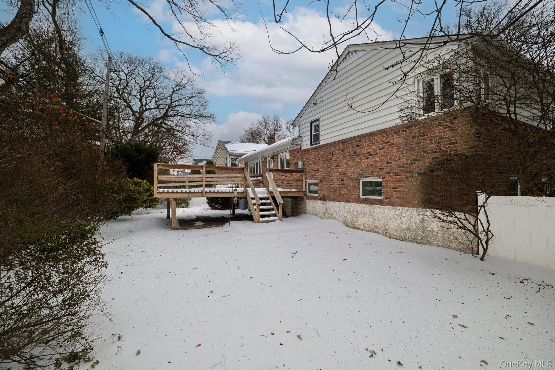 #3 photo, 105 Reeve Road, Rockville Centre , NY 10013