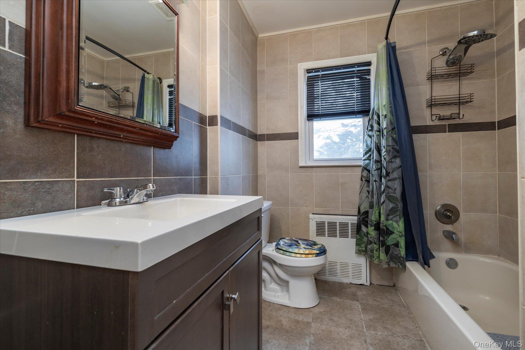 #15 photo, 580 Georgia Street, South Hempstead , NY 11550