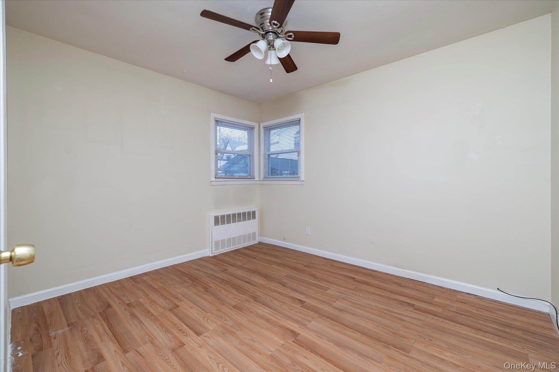 #16 photo, 580 Georgia Street, South Hempstead , NY 11550