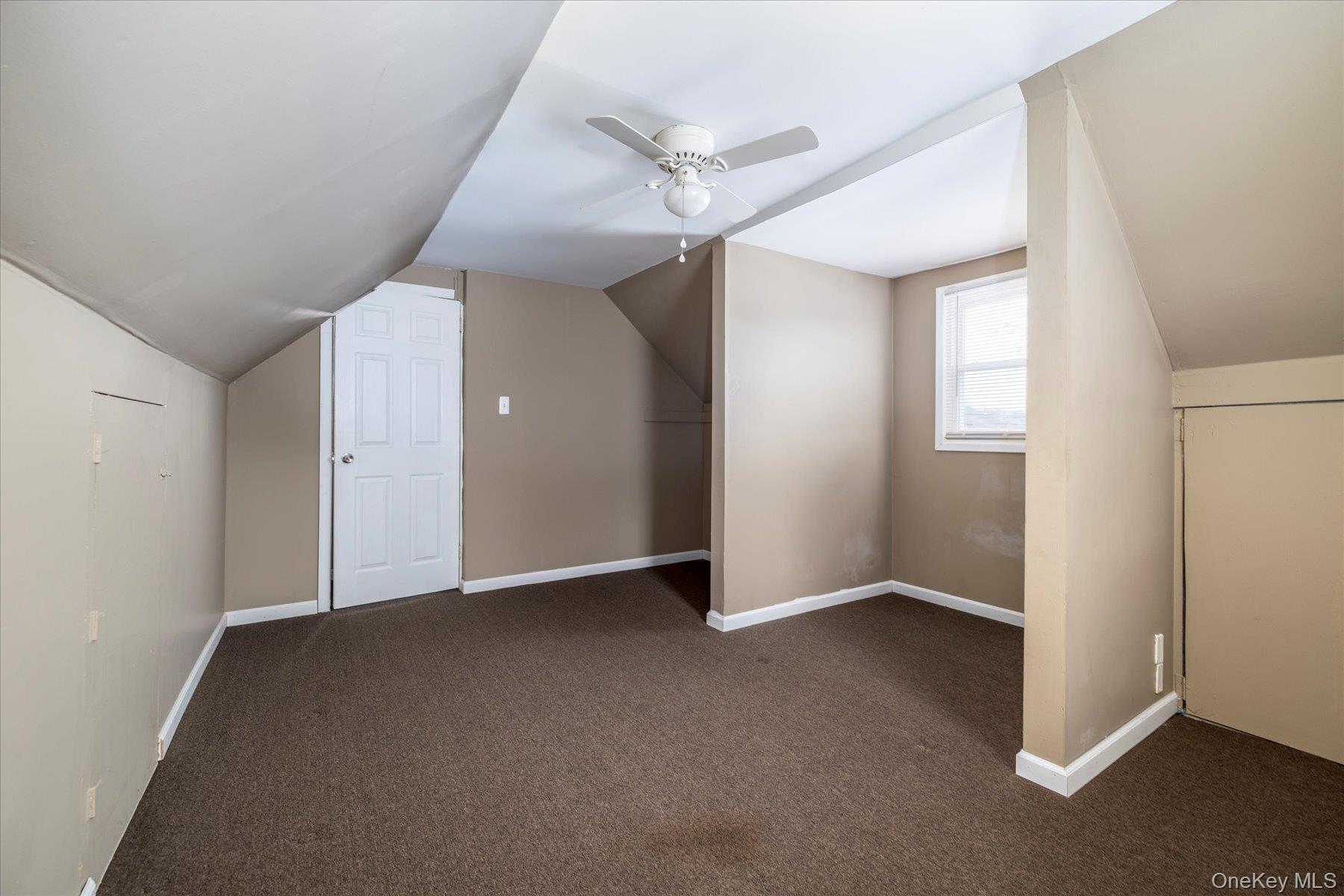 #20 photo, 580 Georgia Street, South Hempstead , NY 11550