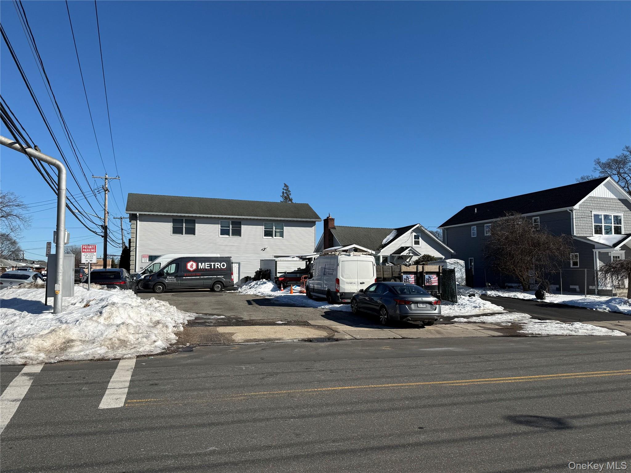 #5 photo, 150 Jerusalem Avenue, Massapequa , NY 11758