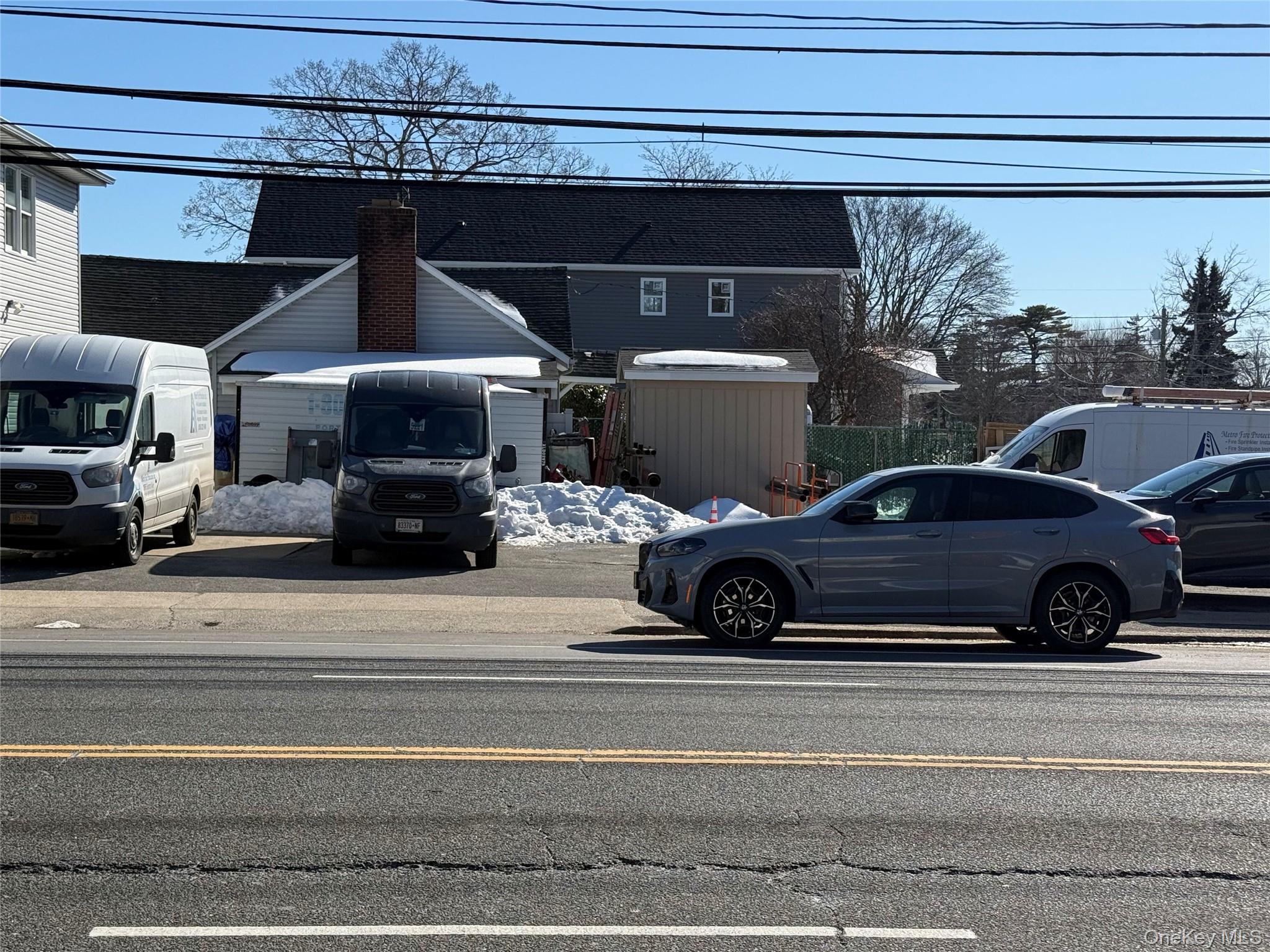 #6 photo, 150 Jerusalem Avenue, Massapequa , NY 11758