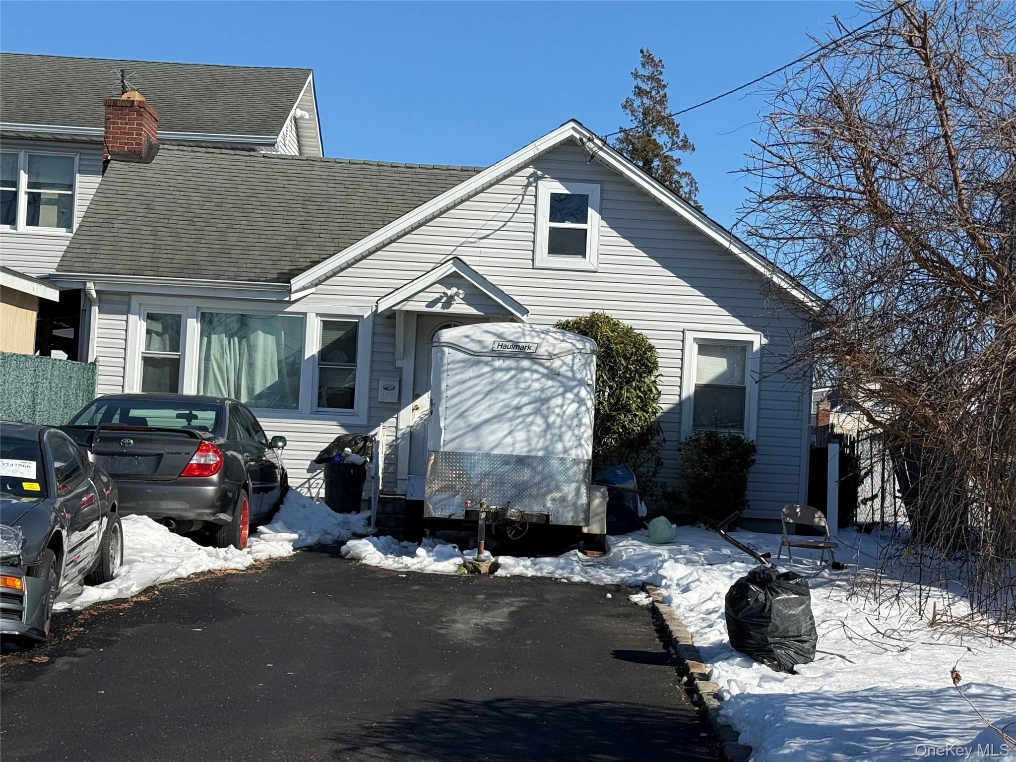 #7 photo, 150 Jerusalem Avenue, Massapequa , NY 11758