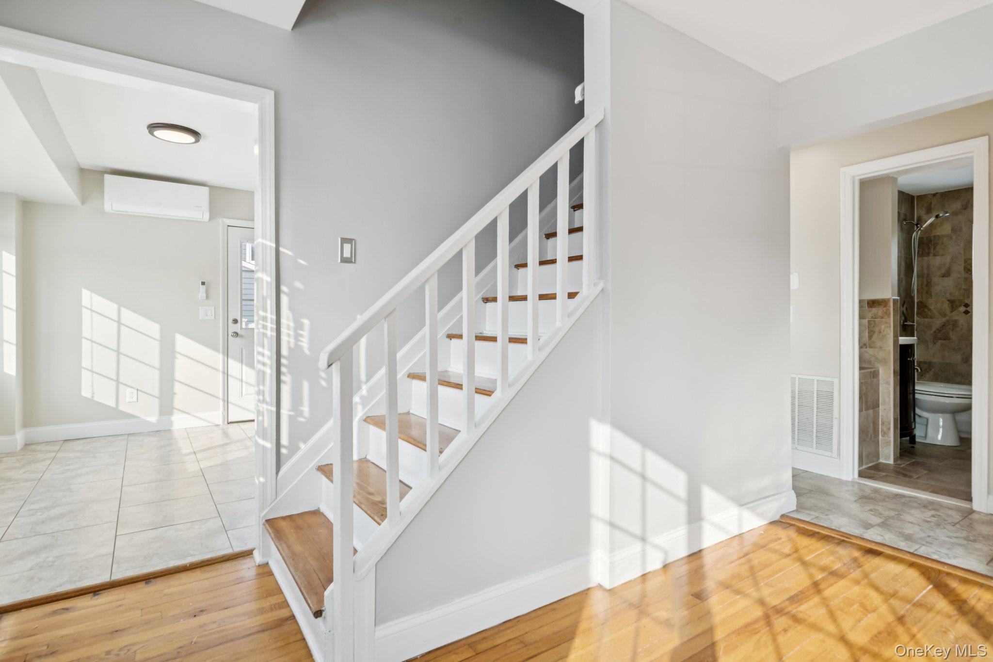 #19 photo, 53 Hickory Street, Central Islip , NY 11722