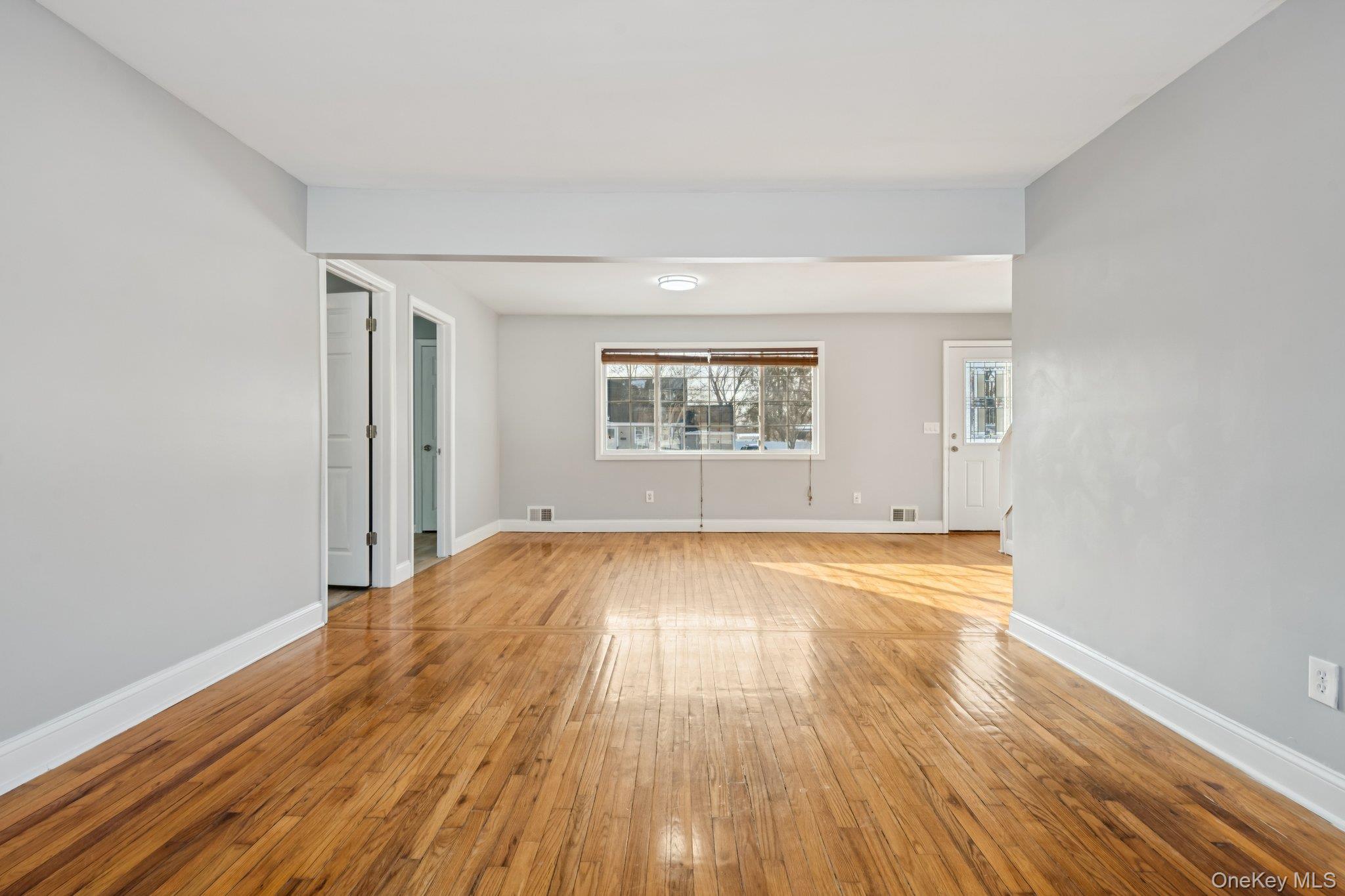 #7 photo, 53 Hickory Street, Central Islip , NY 11722