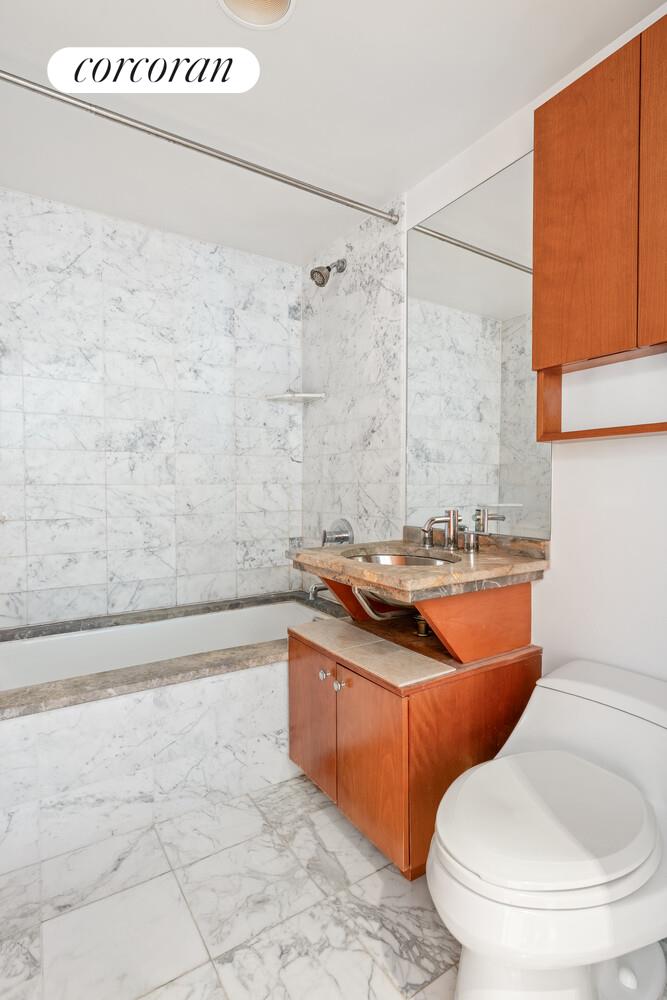 #6 photo, 446 KENT Avenue, Williamsburg , NY 11249