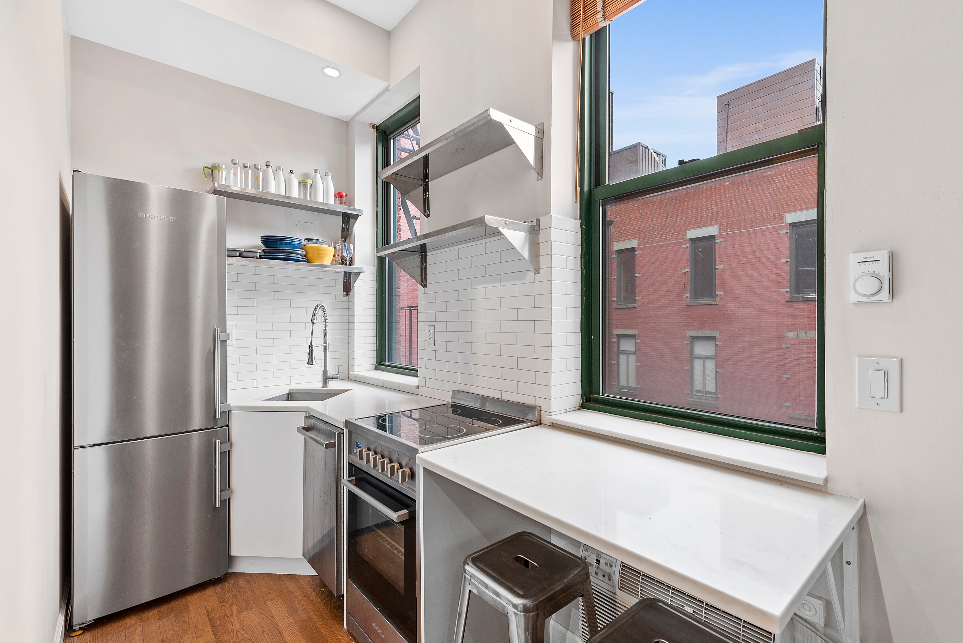 #4 photo, 23 Waverly Place, Greenwich Village , NY 10003