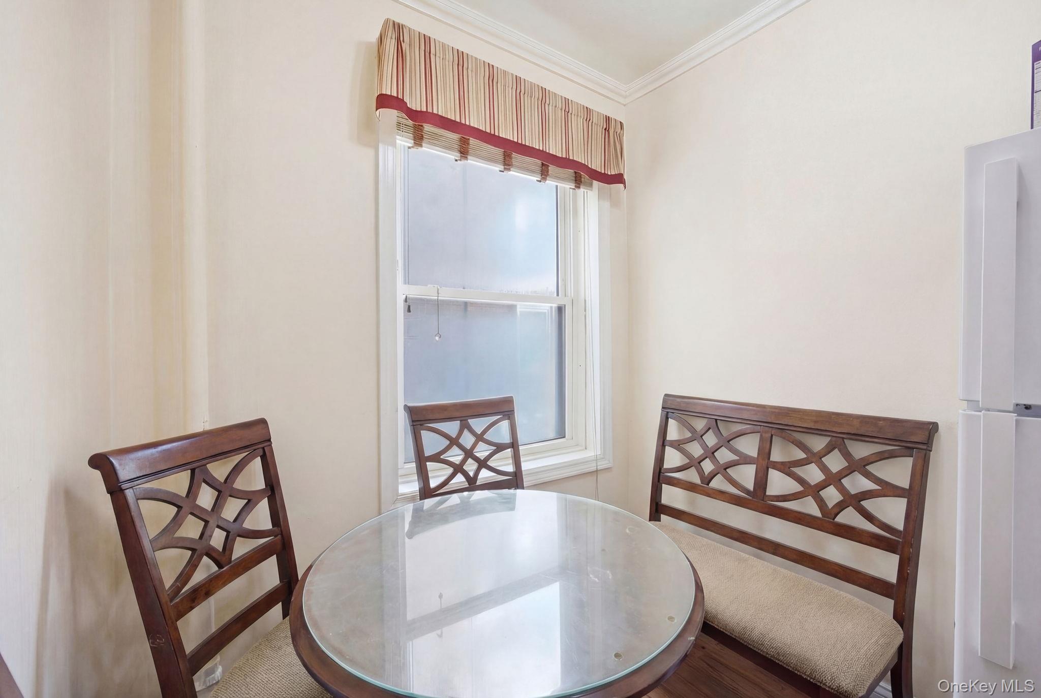 #5 photo, 2081 Cruger Avenue, Bronx , NY 10462