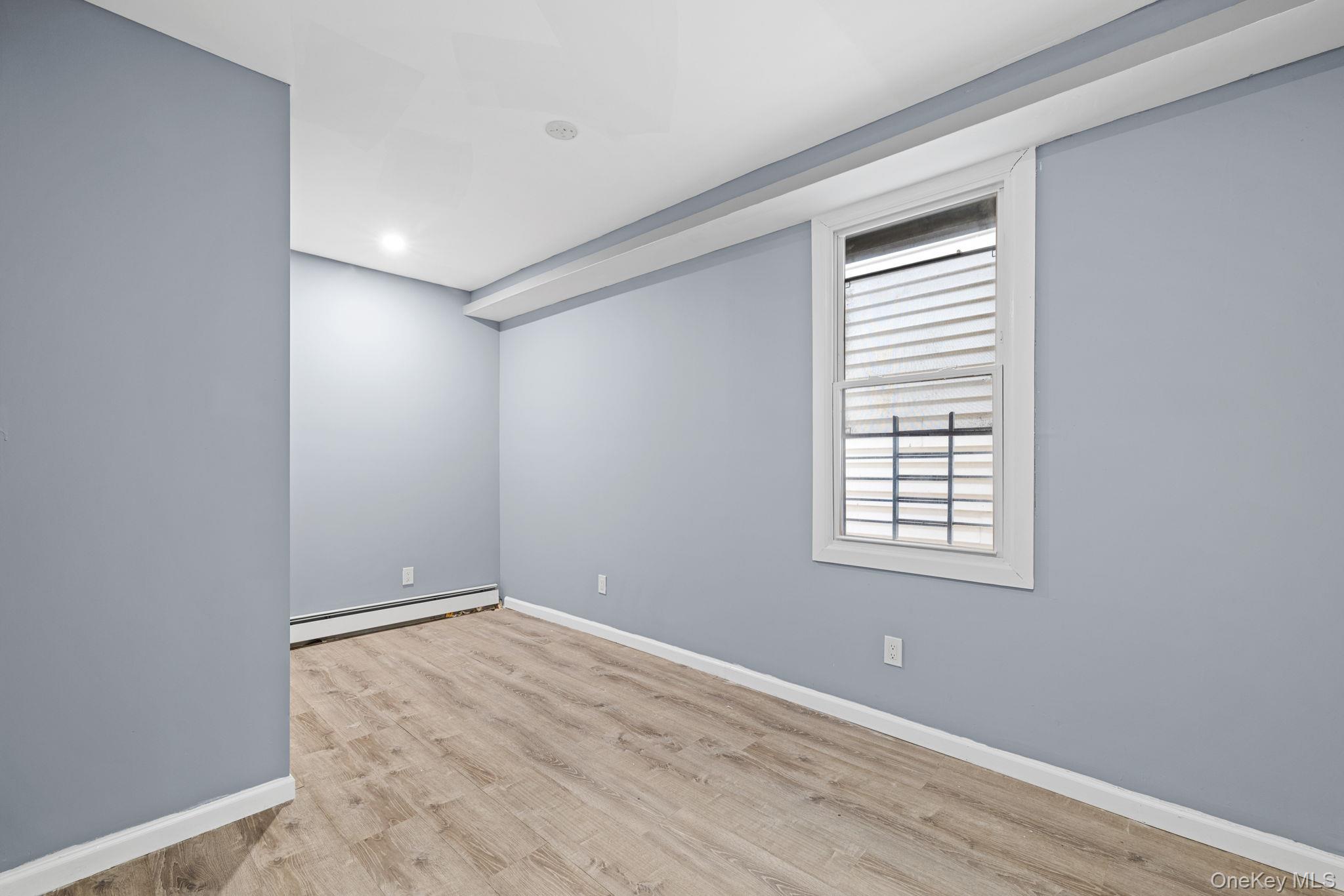 #9 photo, 177 Woodworth Avenue, 뉴욕주 Yonkers , NY 10701