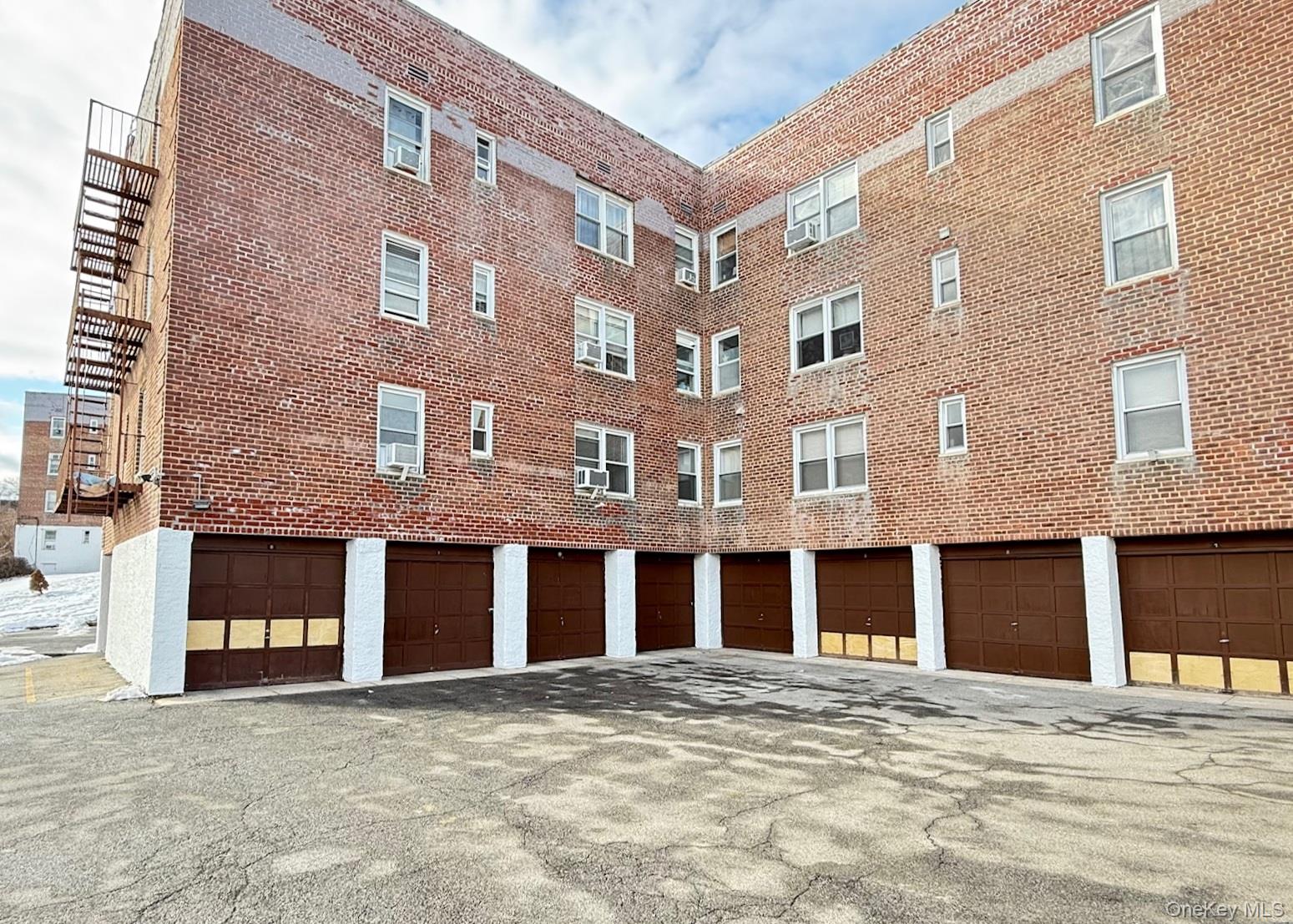 #18 photo, 40 Davenport Avenue, New Rochelle , NY 10805