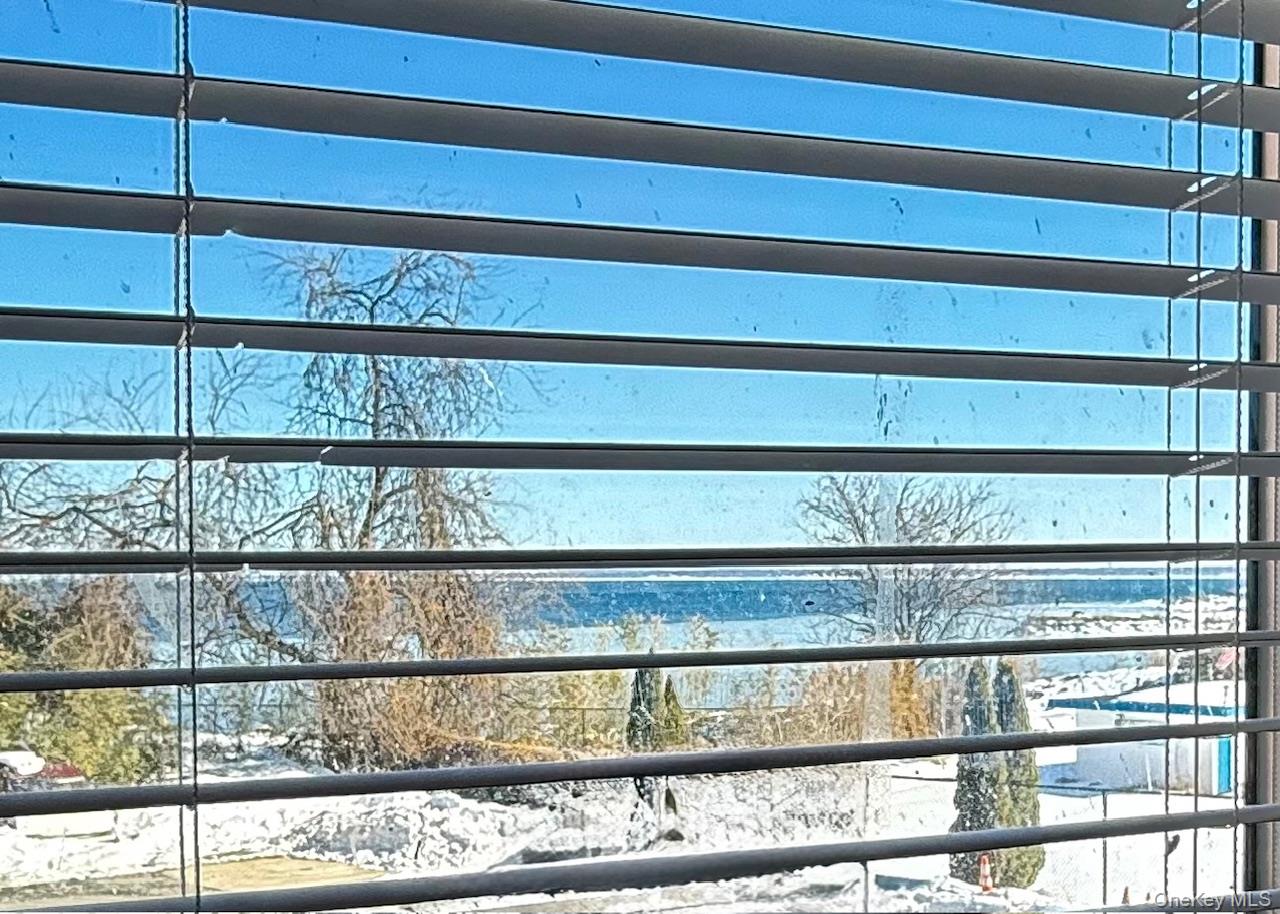 #3 photo, 40 Davenport Avenue, New Rochelle , NY 10805