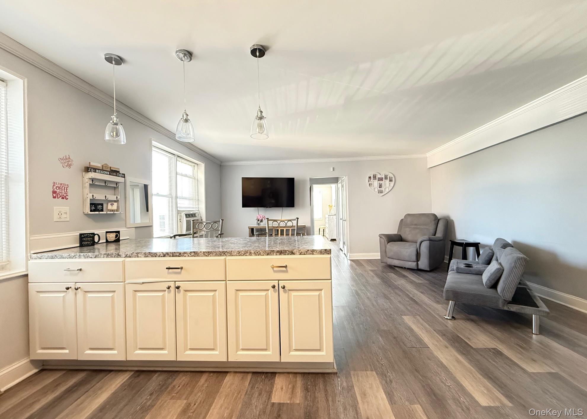 #5 photo, 40 Davenport Avenue, New Rochelle , NY 10805