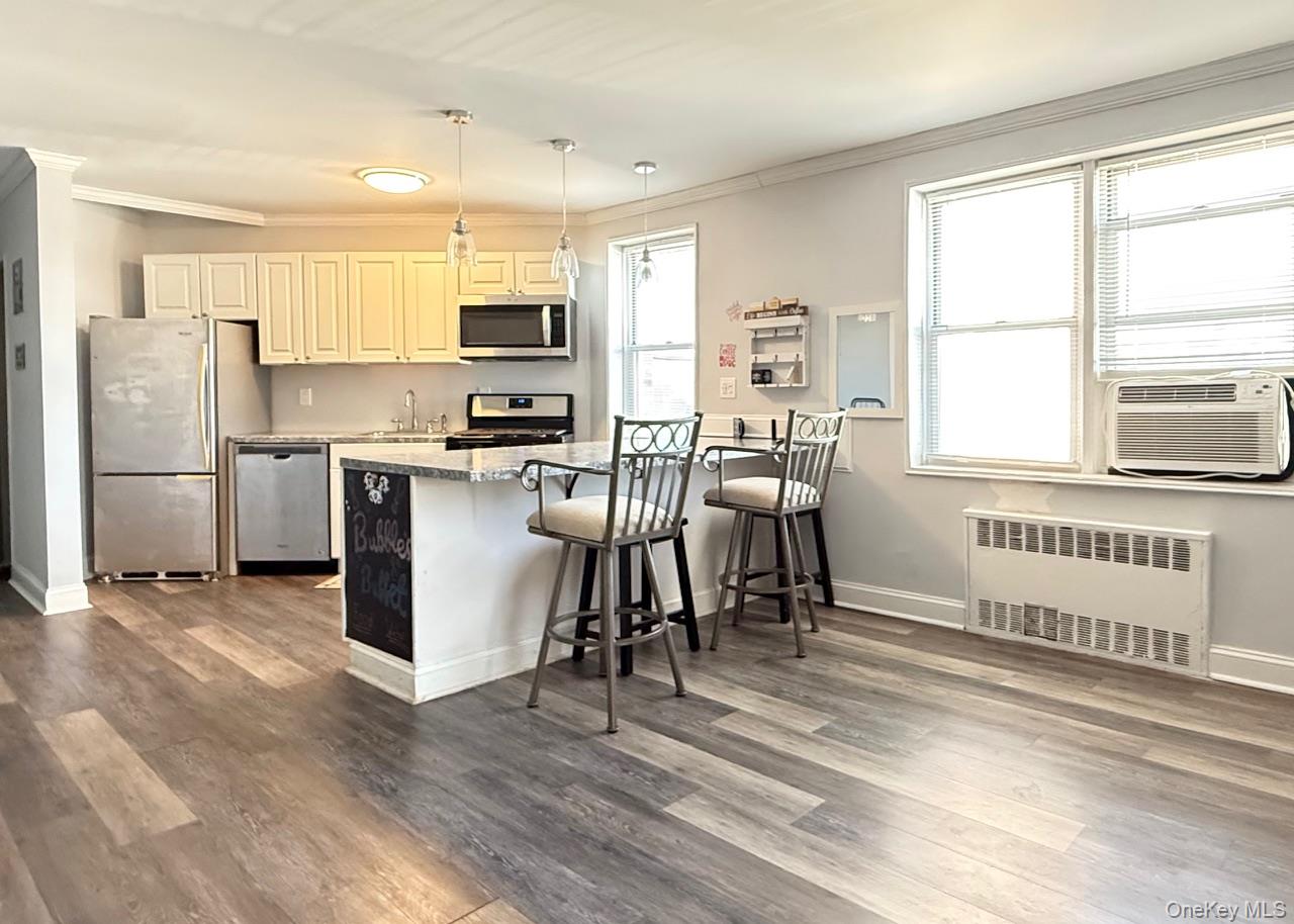 #9 photo, 40 Davenport Avenue, New Rochelle , NY 10805