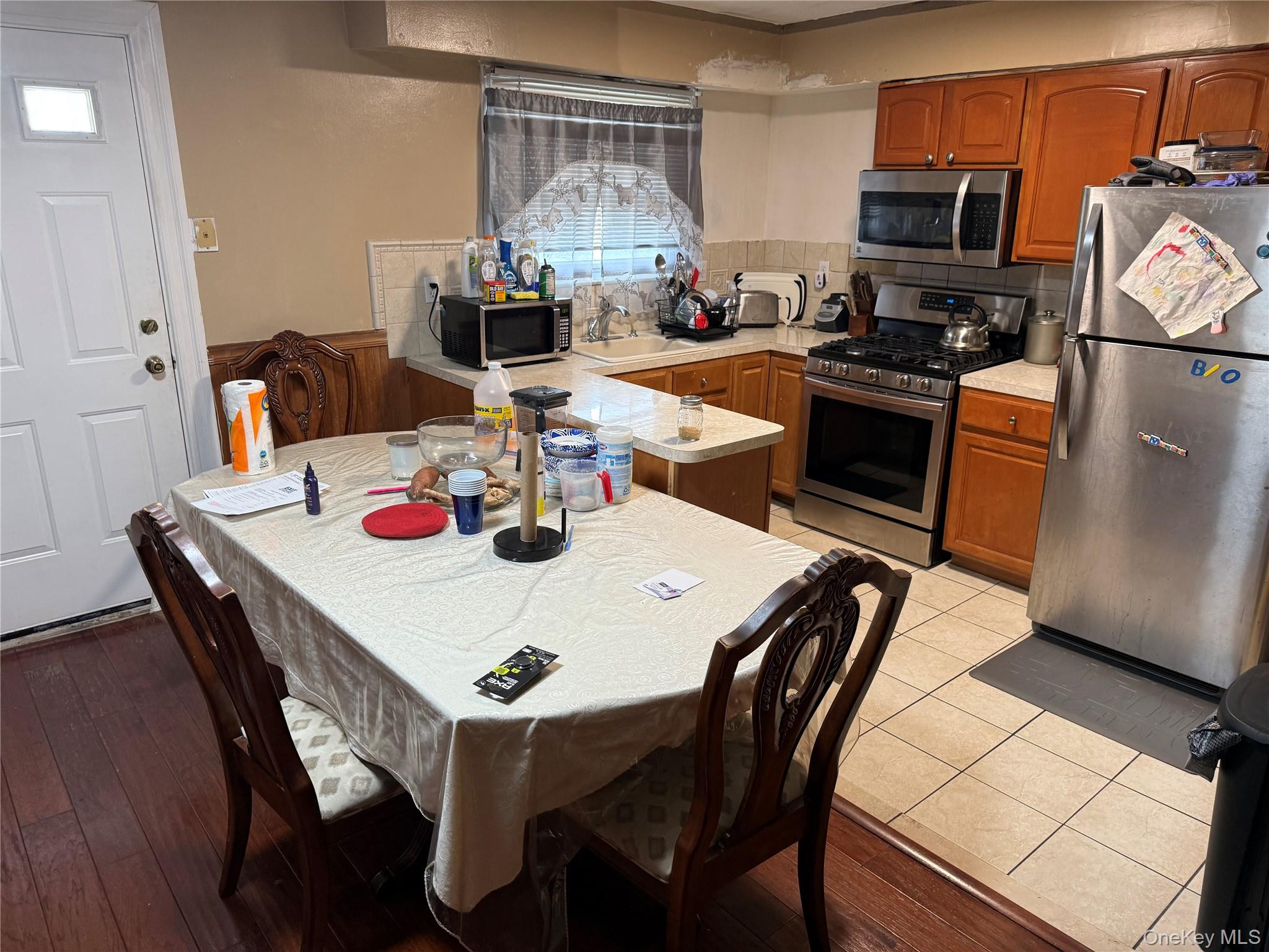 #8 photo, 346 Brinsmade Avenue, ब्रोंक्स Bronx , NY 10465