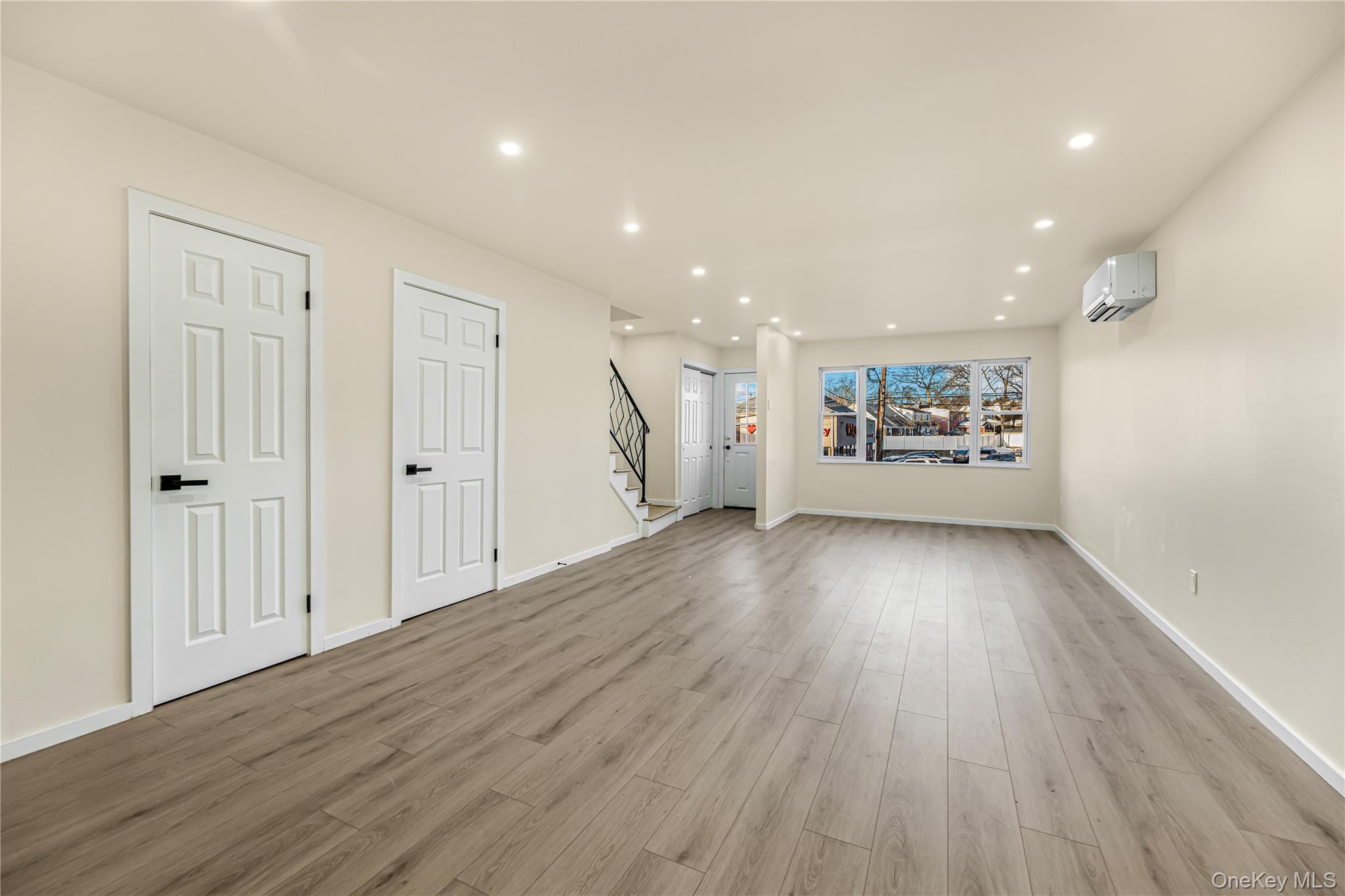 #6 photo, 604 Yonkers Avenue, 뉴욕주 Yonkers , NY 10704