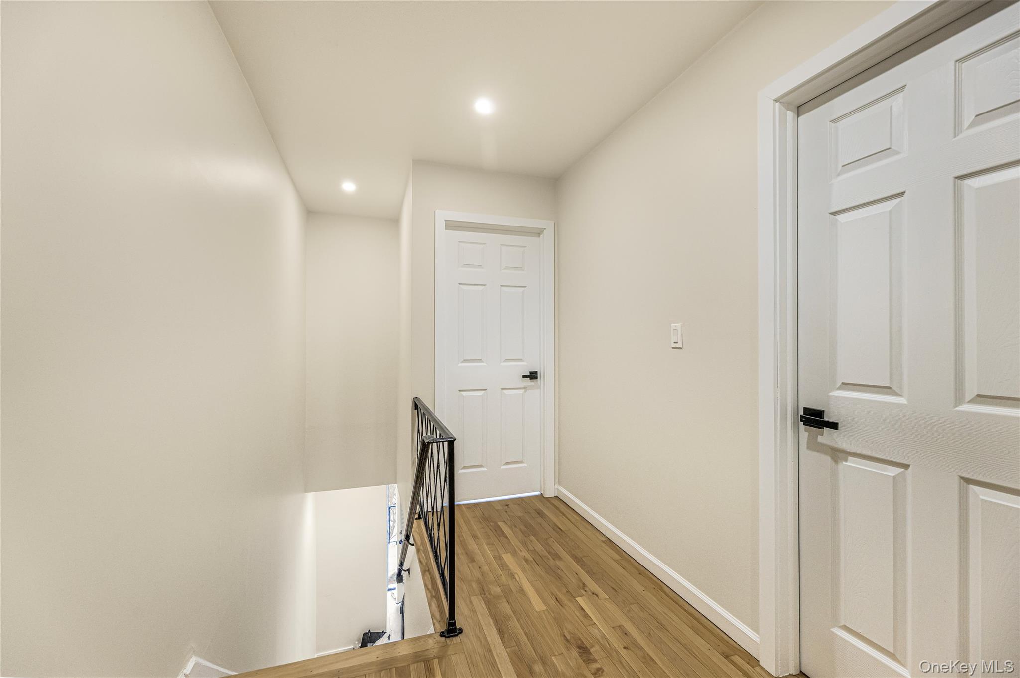 #9 photo, 604 Yonkers Avenue, 뉴욕주 Yonkers , NY 10704