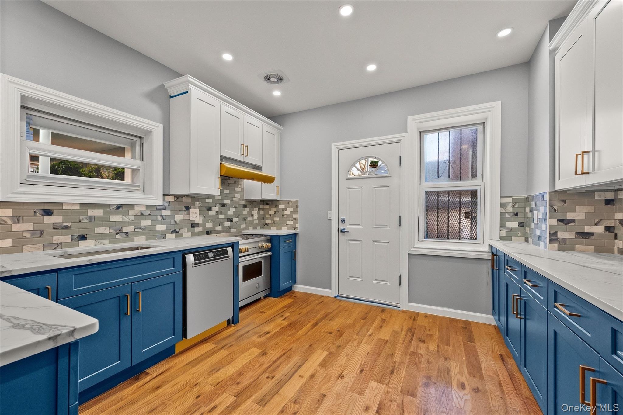 #5 photo, 16408 Tuskegee Airmen Way, Jamaica , NY 11433