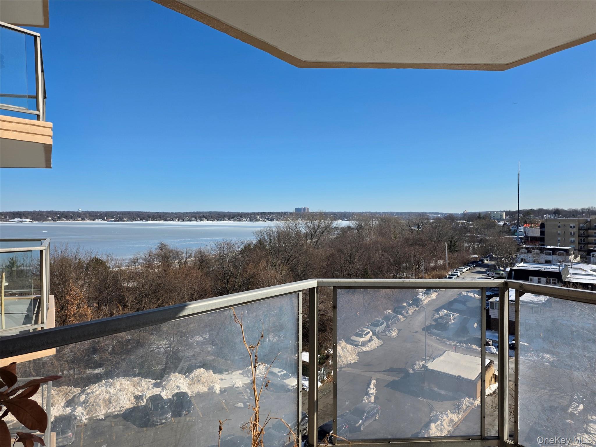 #7 photo, 18-15 215th Street, Bayside , NY 11360