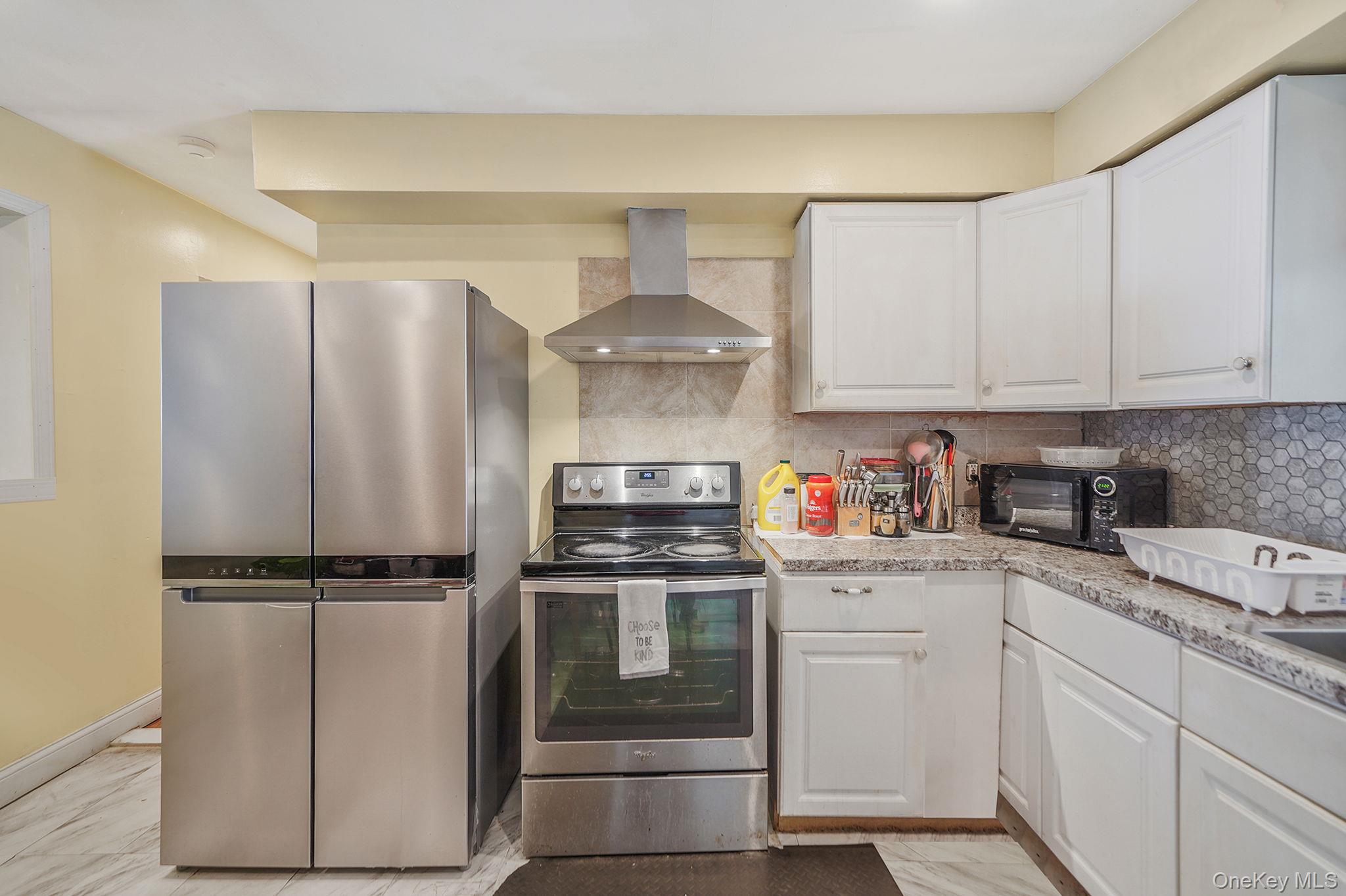 #7 photo, 120 Evergreen Avenue, Brentwood , NY 11717