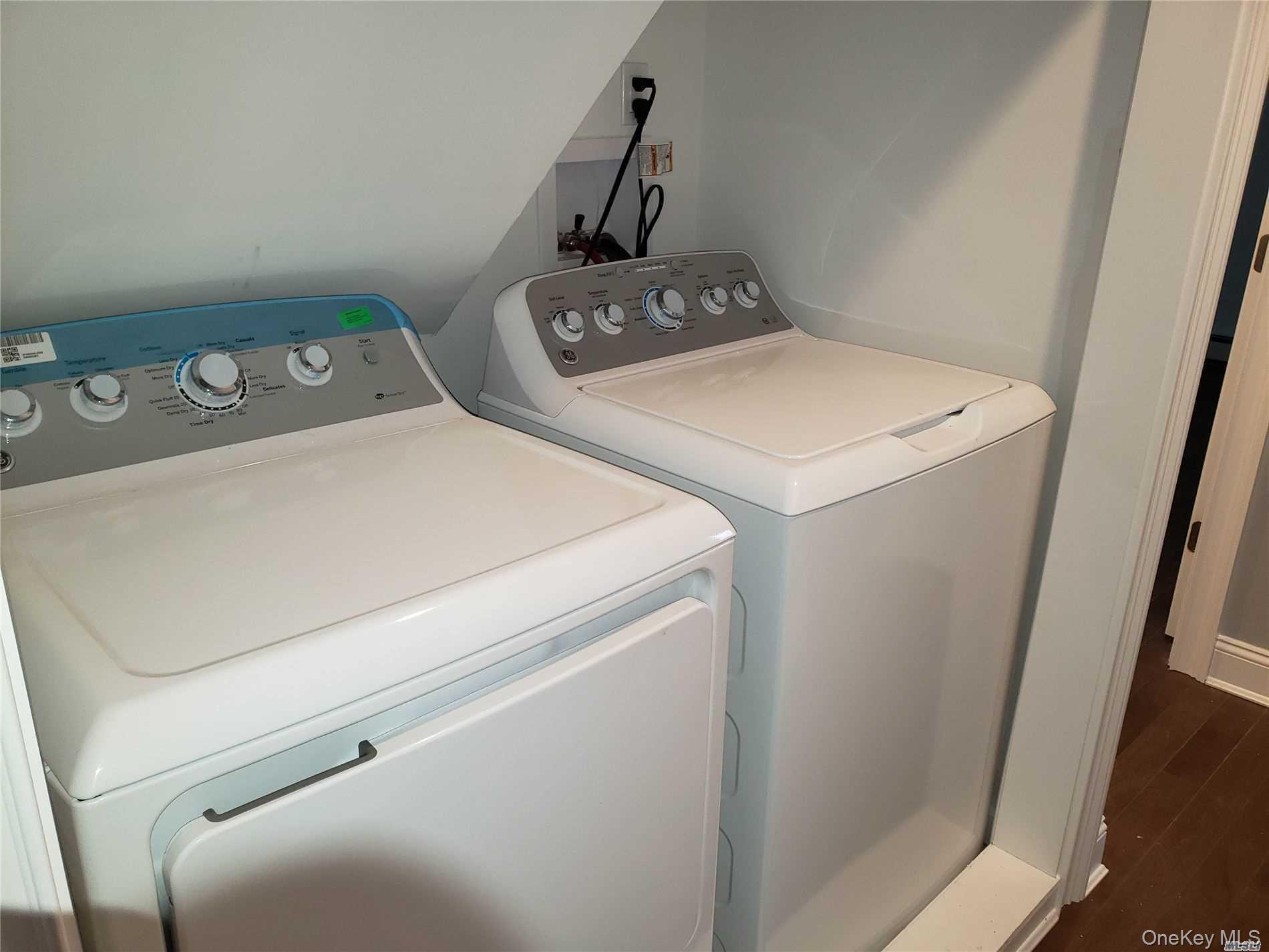 #10 photo, 61 Roosevelt Boulevard, Long Beach , NY 11561