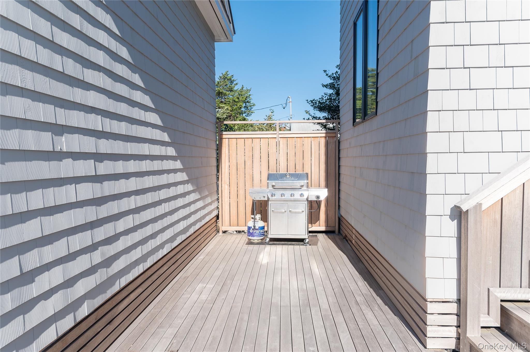 #7 photo, 44 Island Walk, Lonelyville , NY 11706