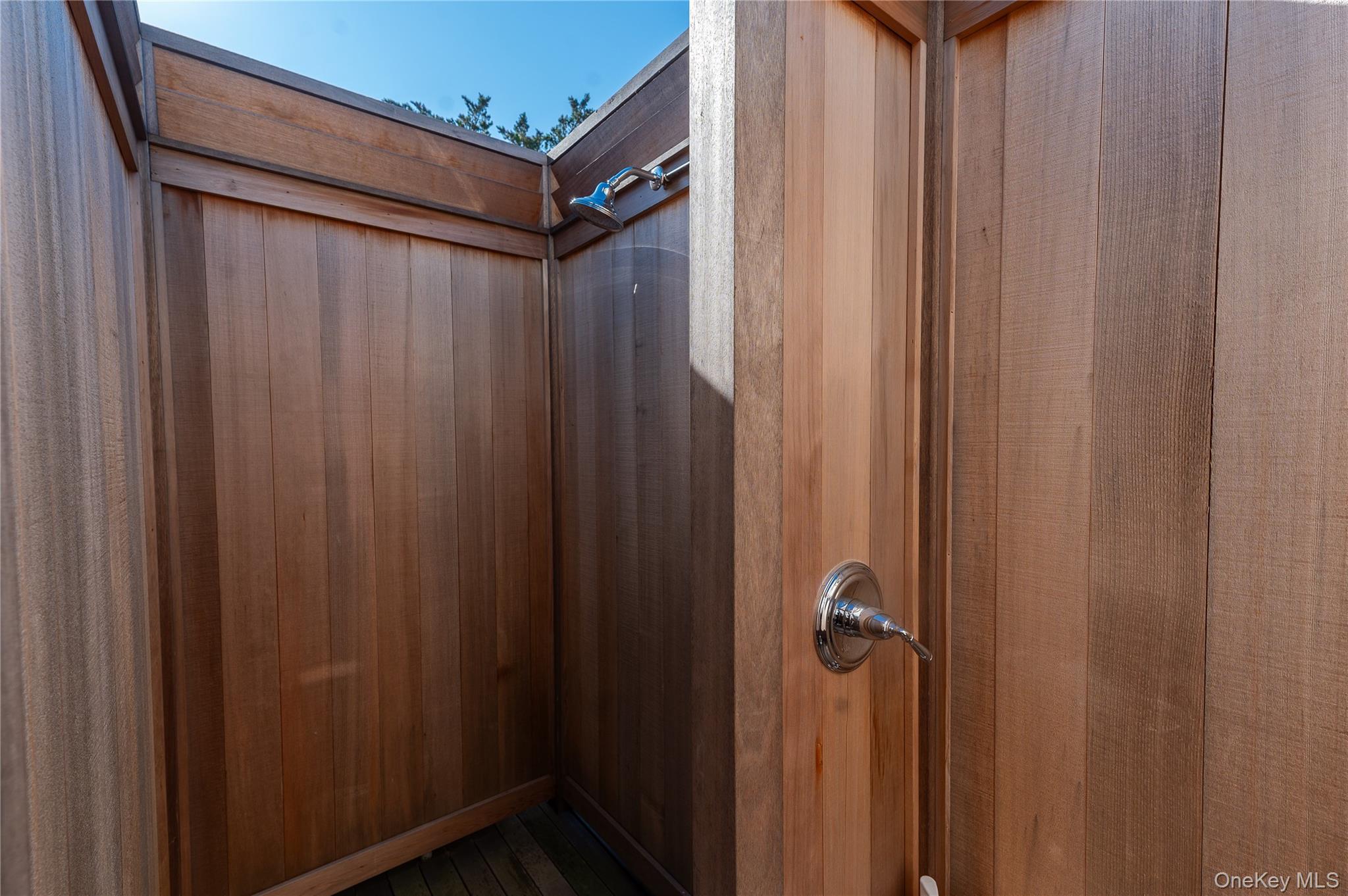 #8 photo, 44 Island Walk, Lonelyville , NY 11706