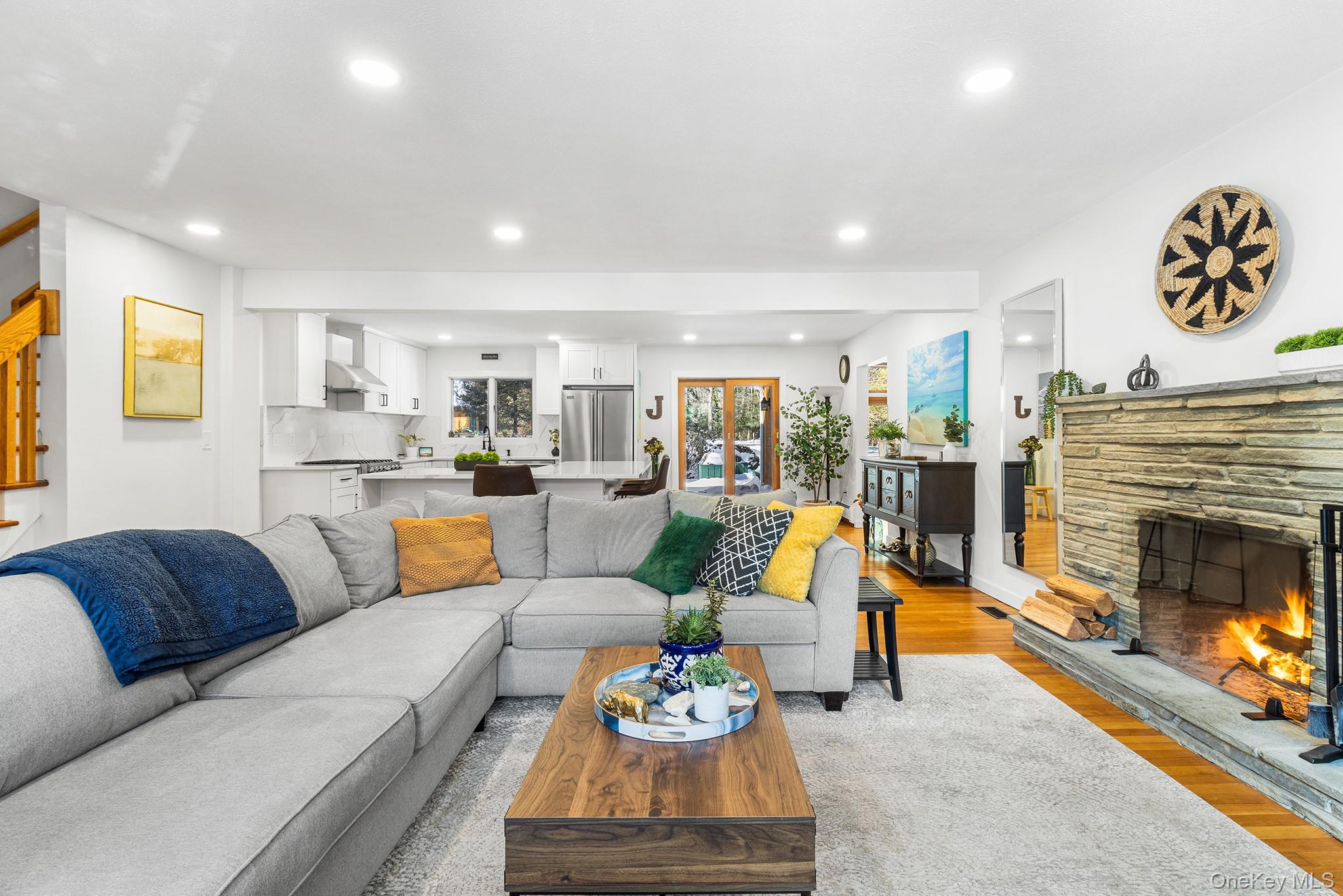 #5 photo, 43 Lewis Court, Huntington Station , NY 11746