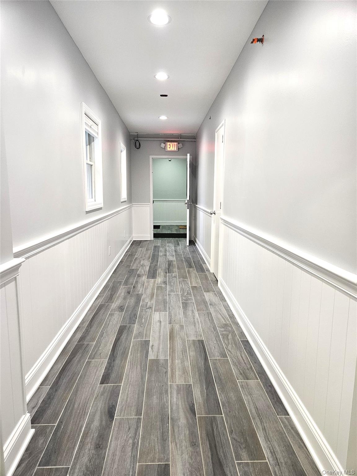 #16 photo, 93 Hempstead Avenue, Lynbrook , NY 11563