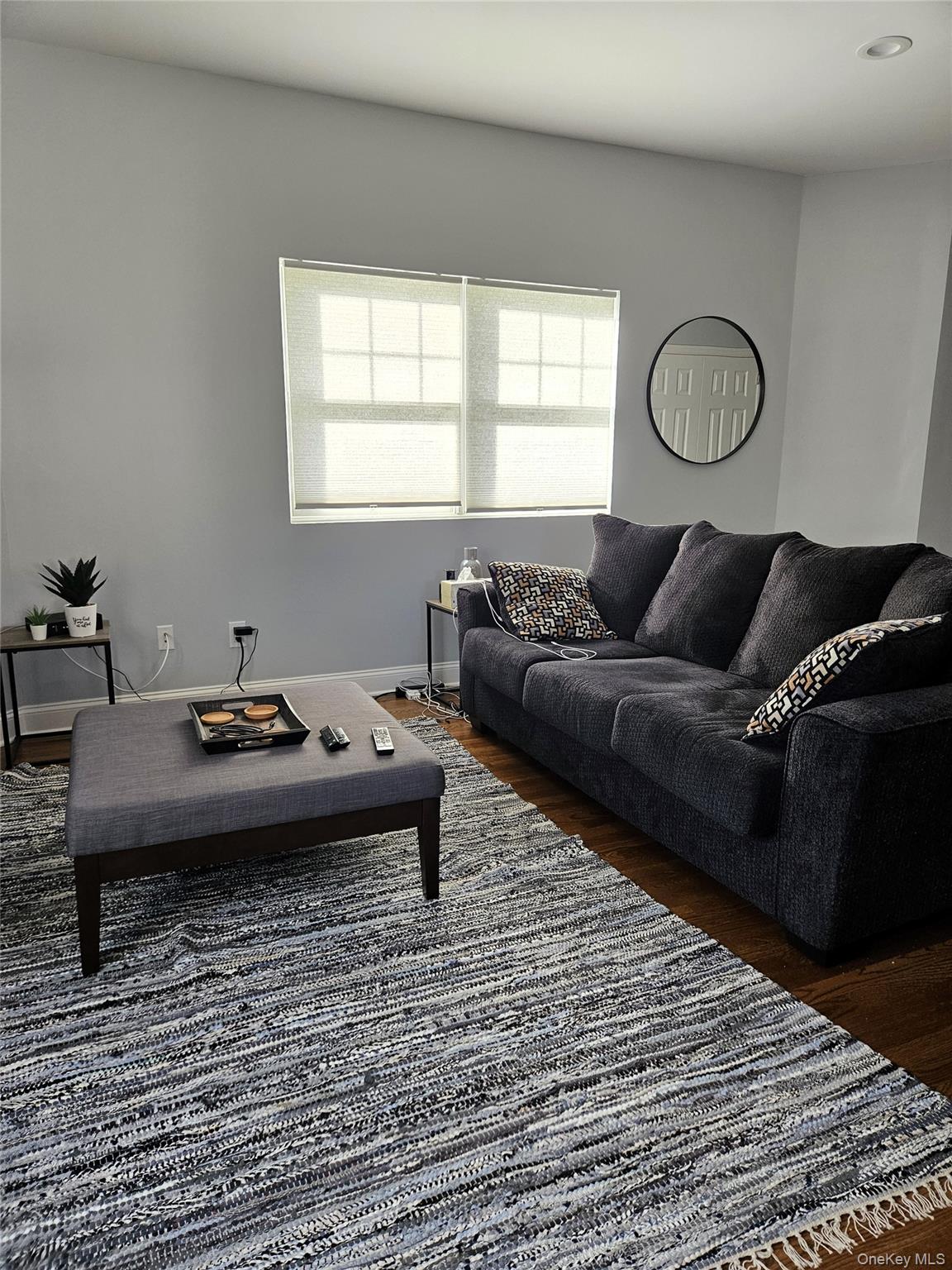 #9 photo, 93 Hempstead Avenue, Lynbrook , NY 11563