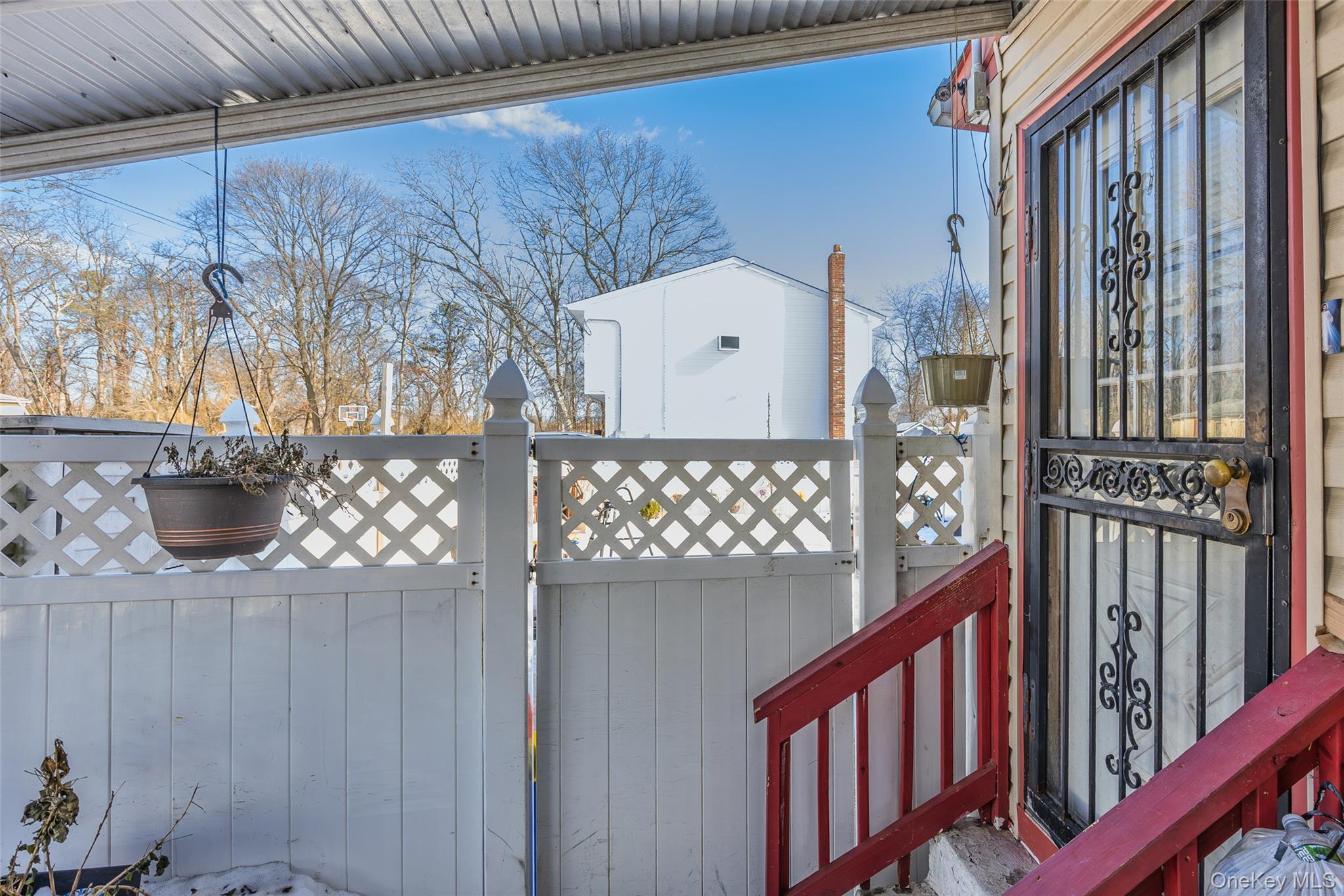 #9 photo, 239 Washington Avenue, מחוז סאפוק Amityville , NY 11701