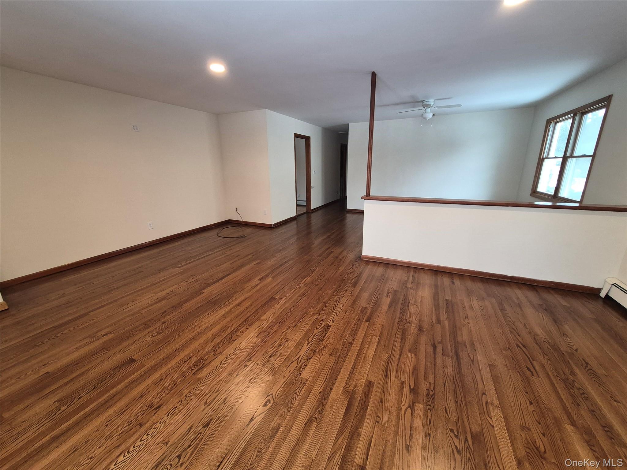 #2 photo, 907 1st Street, East Northport , NY 11731