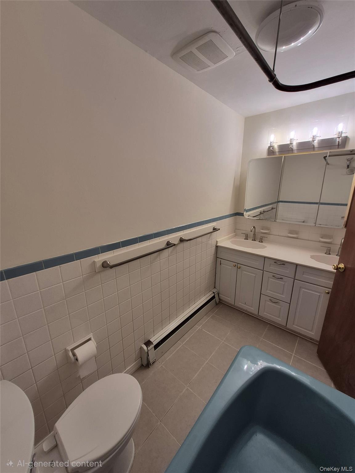 #5 photo, 907 1st Street, East Northport , NY 11731