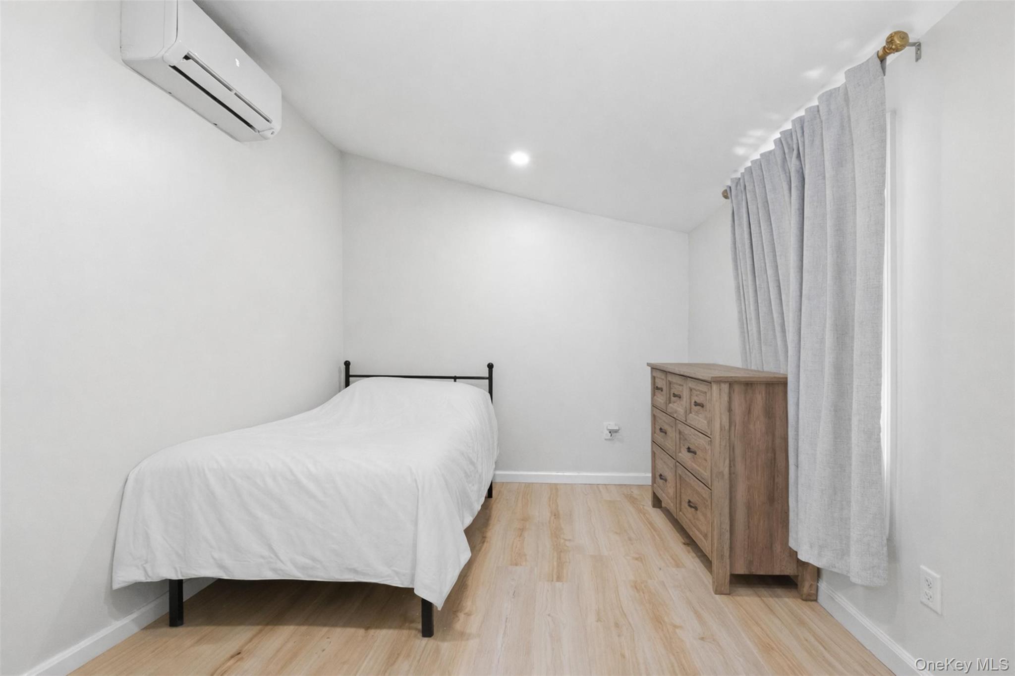 #15 photo, 78 Warwick Turnpike, Warwick , NY 10990