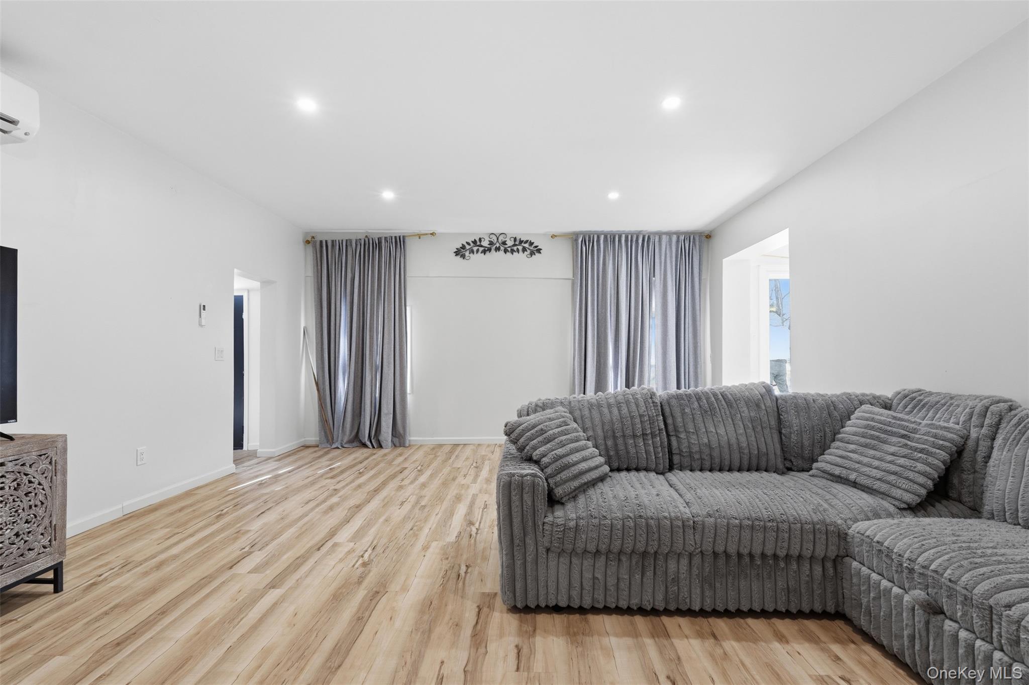 #20 photo, 78 Warwick Turnpike, Warwick , NY 10990