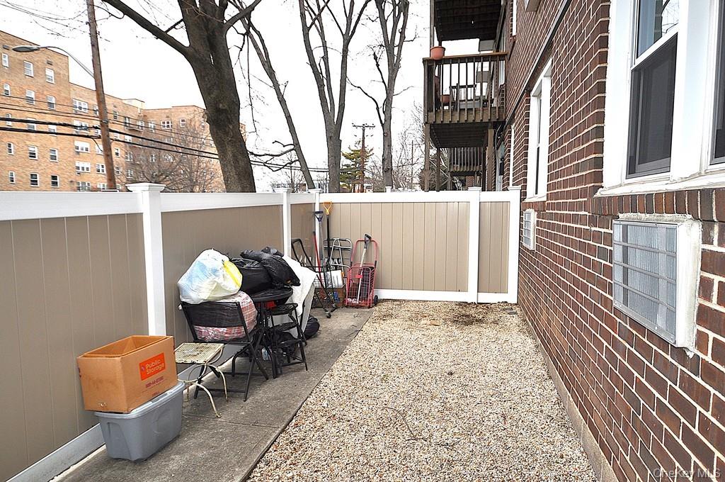 #4 photo, 380 N Broadway, Yonkers , NY 10701