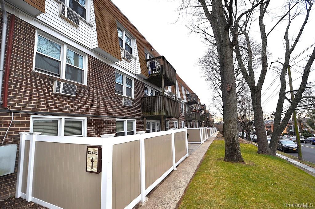 #5 photo, 380 N Broadway, Yonkers , NY 10701