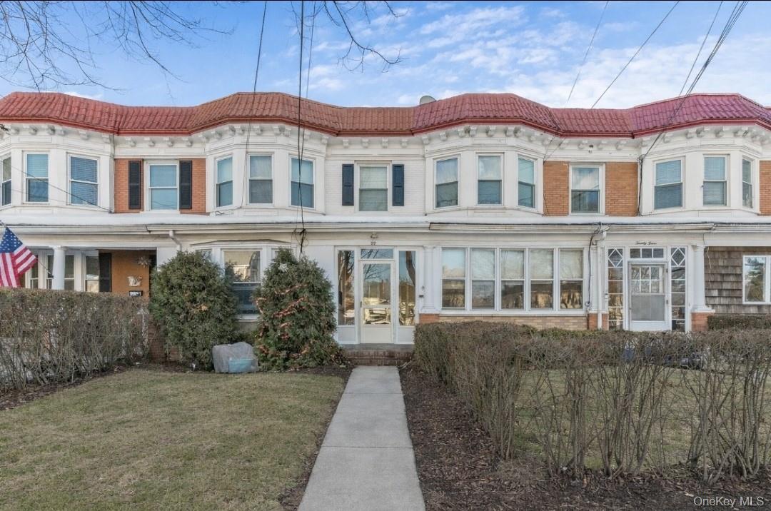 #1 photo, 22 Stephenson Boulevard, New Rochelle , NY 10801