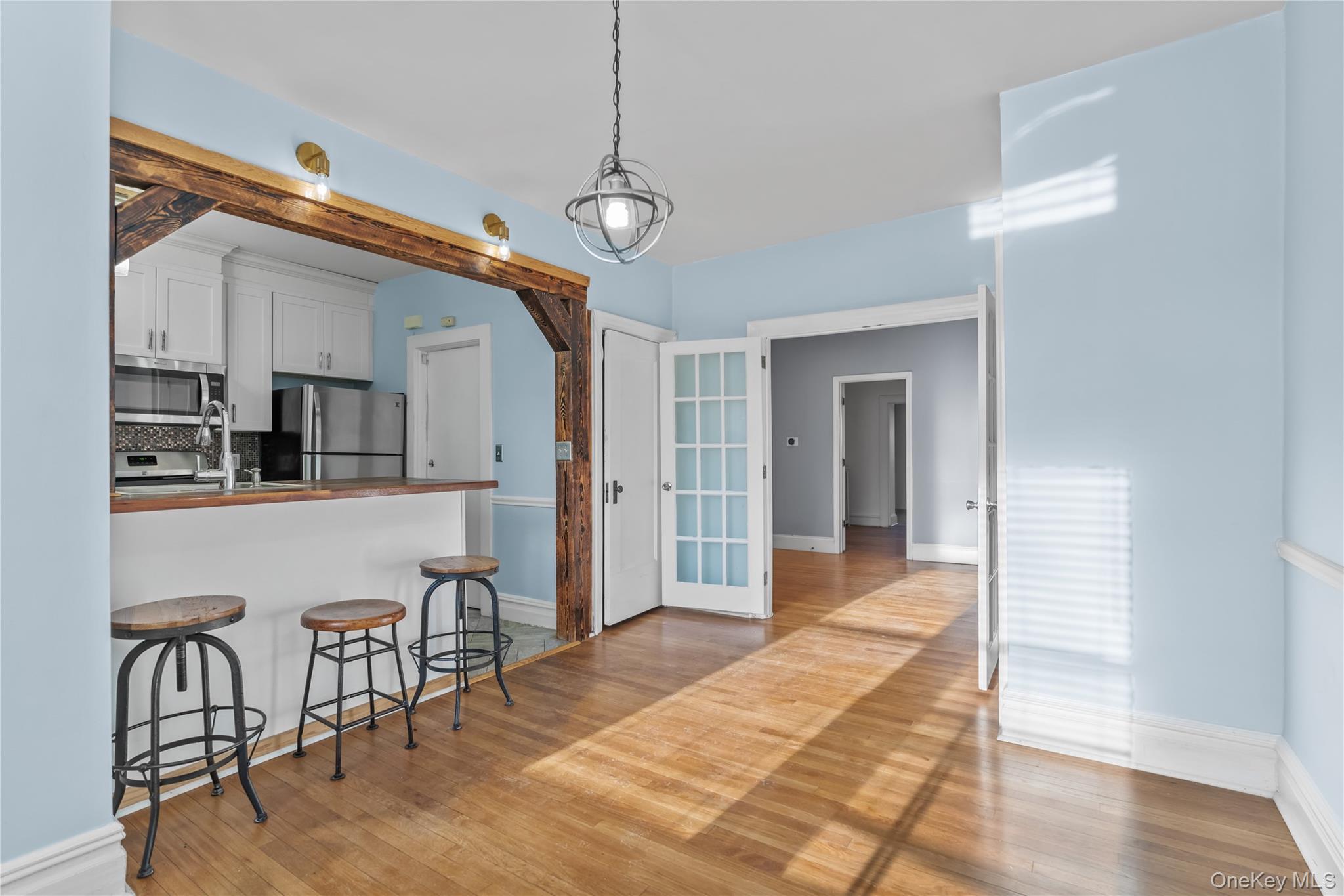 #4 photo, 22 Stephenson Boulevard, New Rochelle , NY 10801