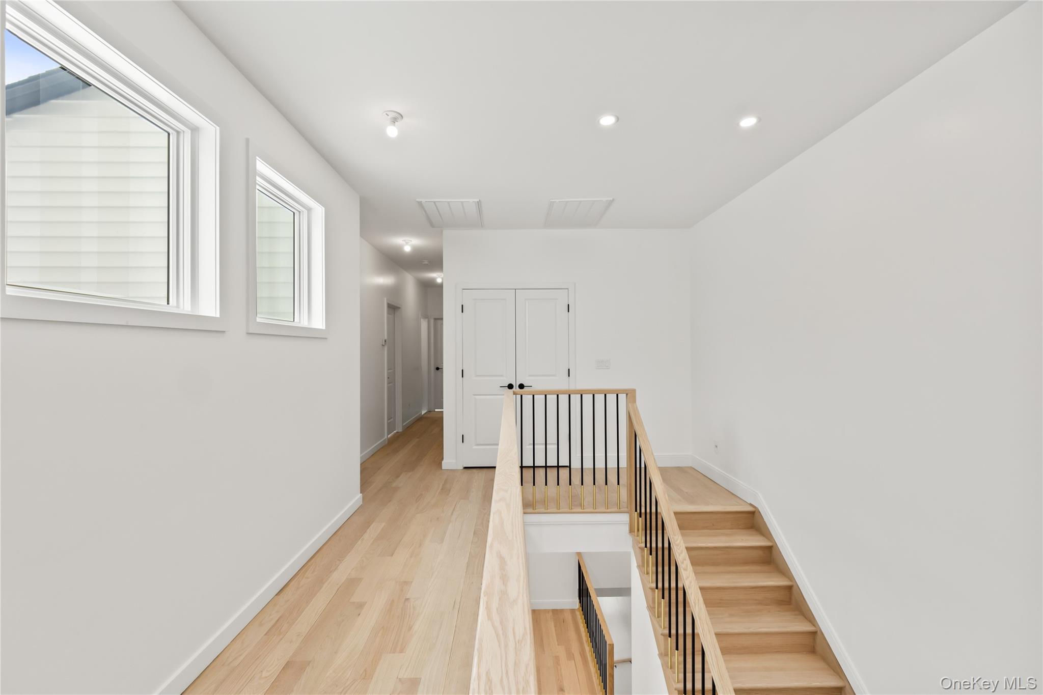 #19 photo, 12 Sherman Drive, Spring Valley , NY 10977