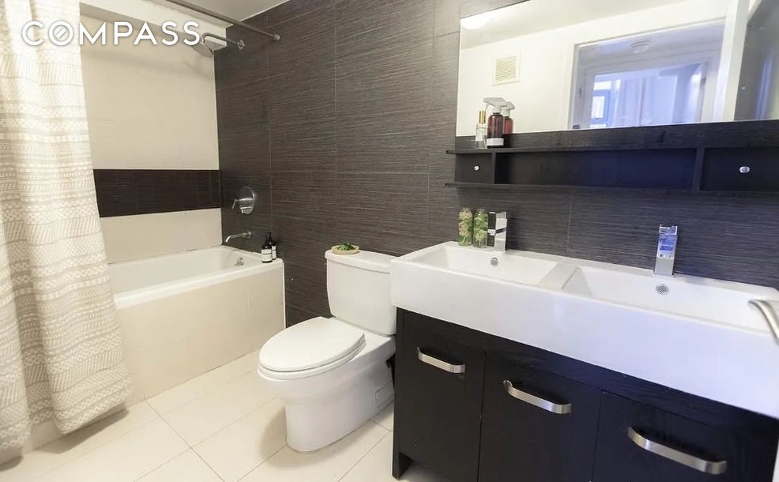 #15 photo, 94 Meserole Street, Williamsburg , NY 11206