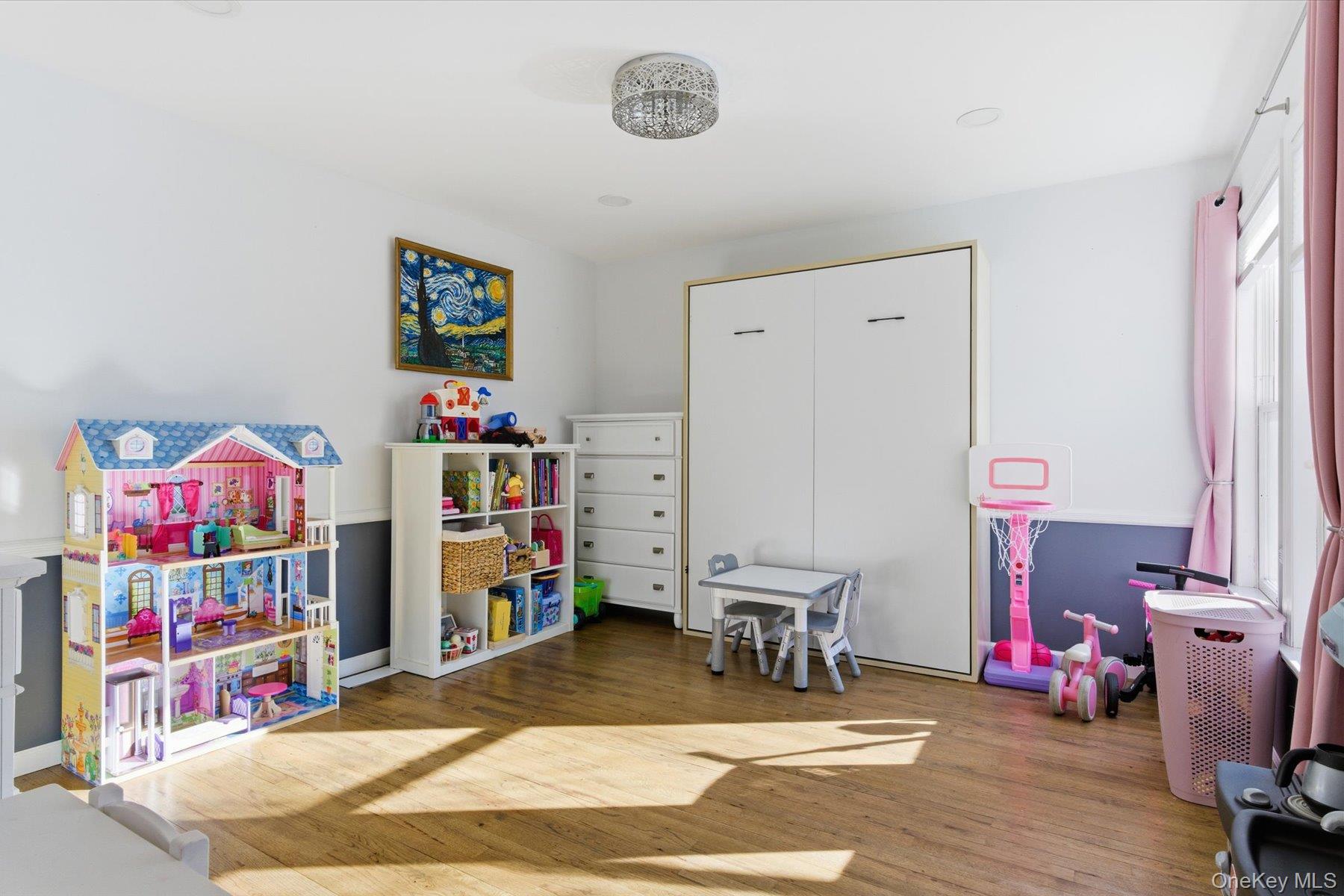 #13 photo, 1 Northumberland Drive, Shoreham , NY 11786