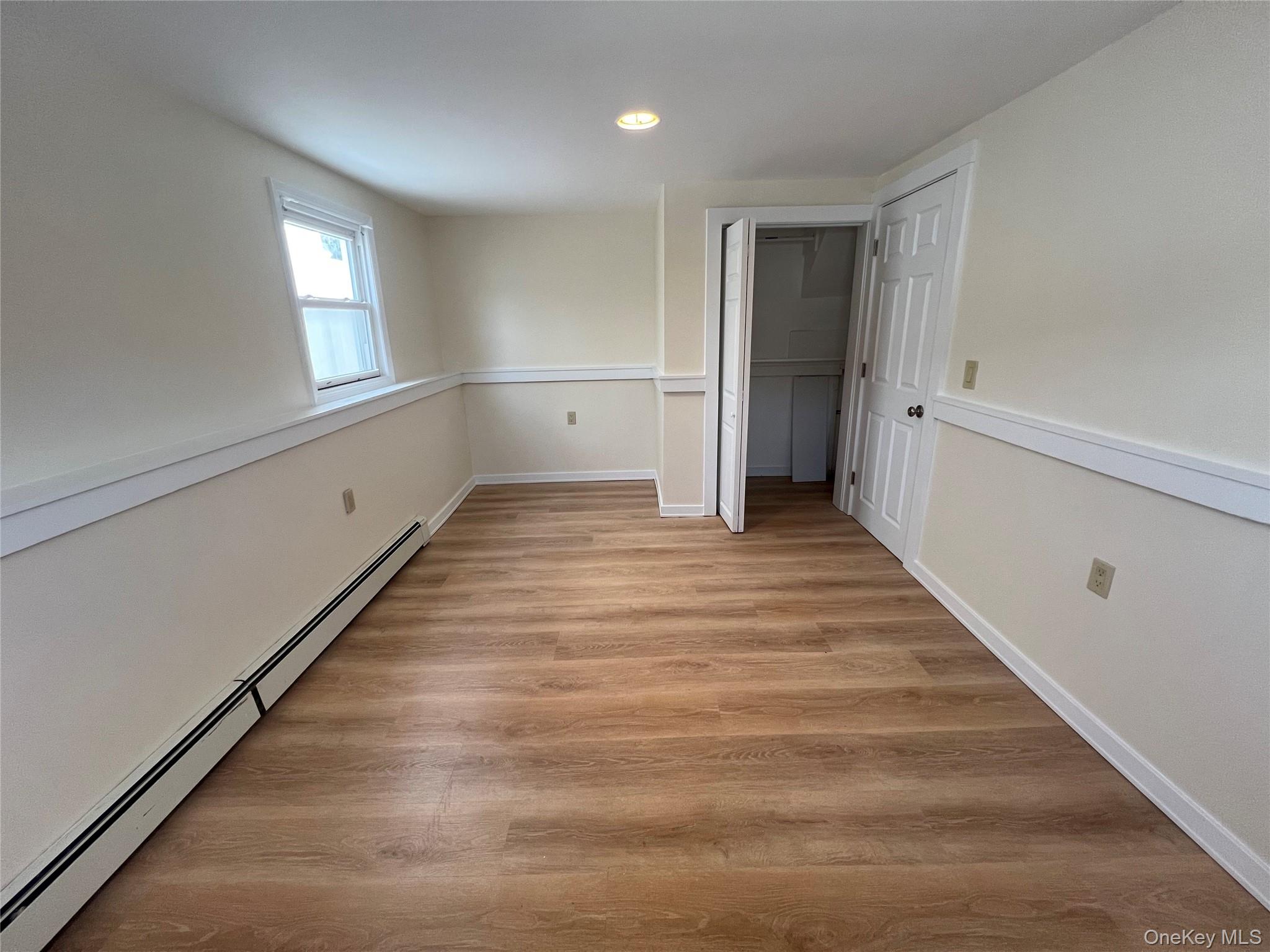 #6 photo, 62 Warwick Road, Island Park , NY 11558