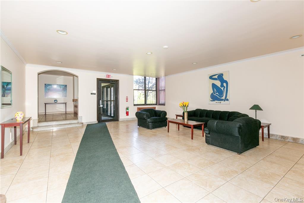 #3 photo, 150 S Middle Neck Road, Great Neck , NY 11021