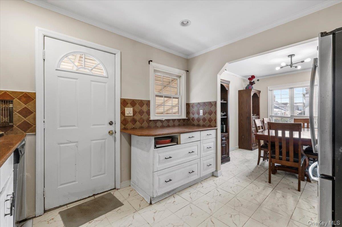 #11 photo, 33 McKee Street, Floral Park , NY 11001