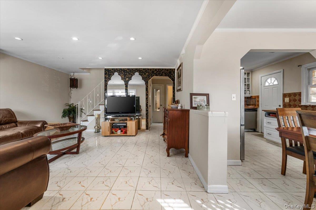 #3 photo, 33 McKee Street, Floral Park , NY 11001