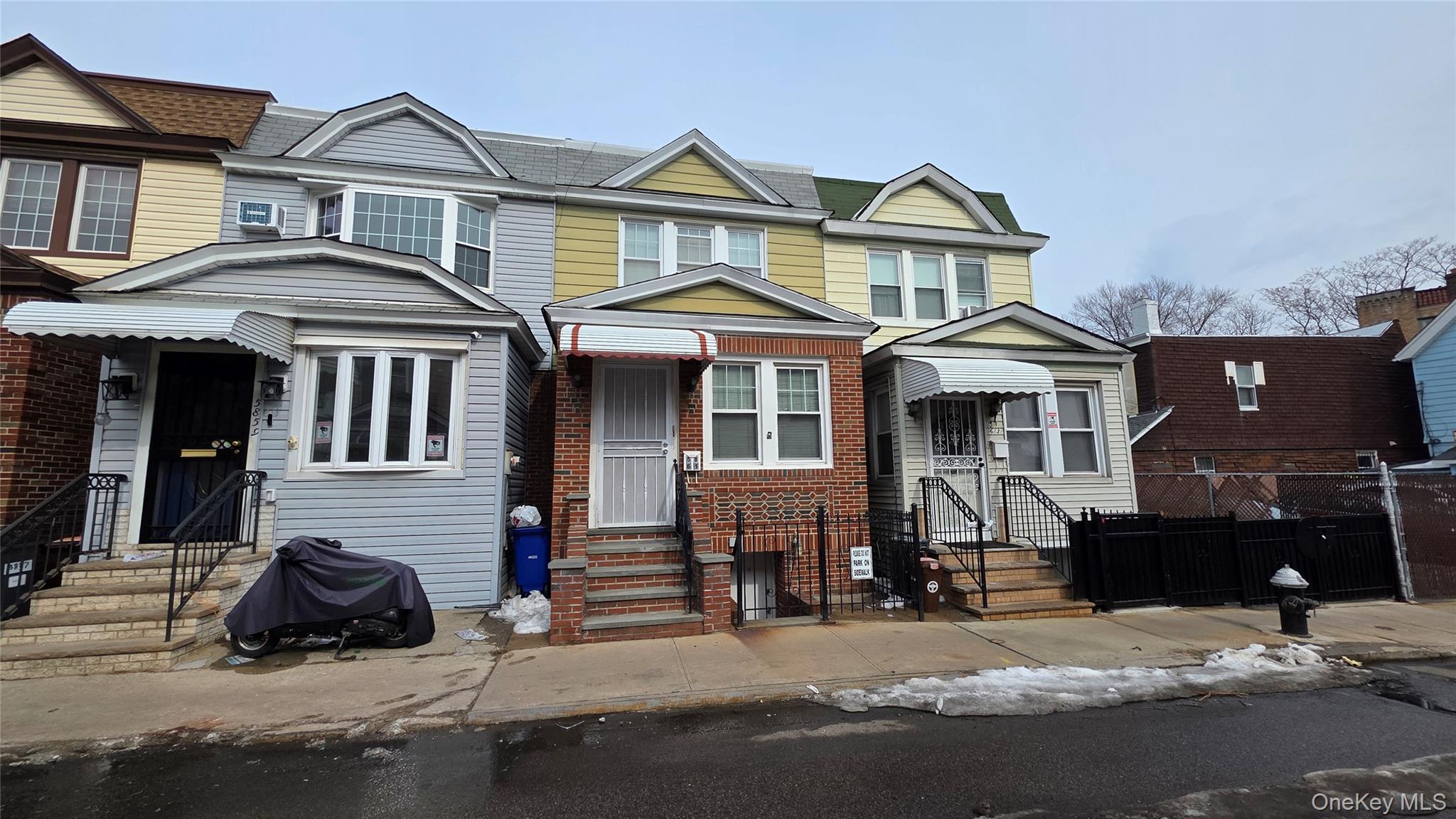 #1 photo, 5861 41st Drive, Woodside , NY 11377