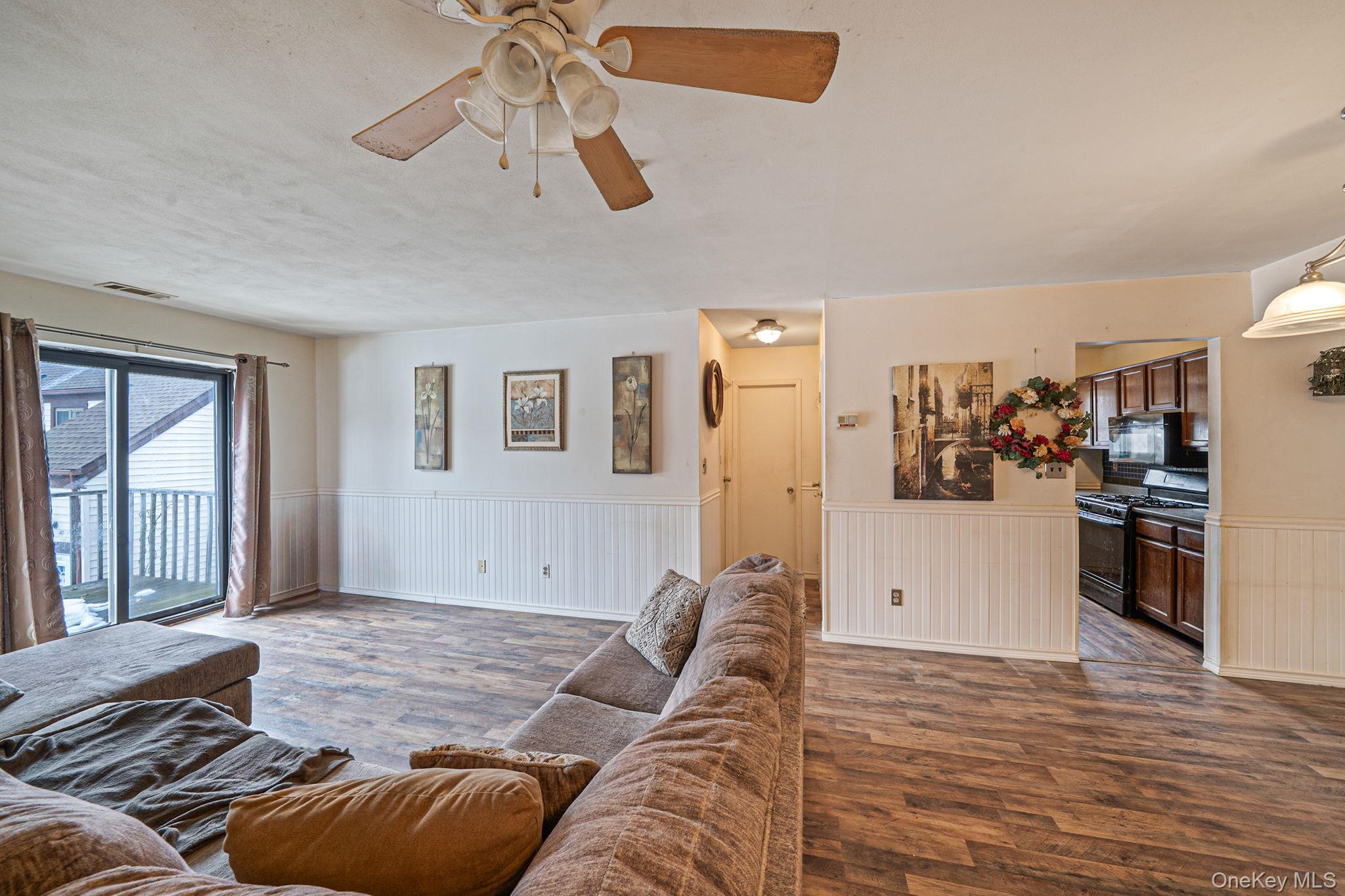 #11 photo, 42 Monet Court, Middle Island , NY 11953