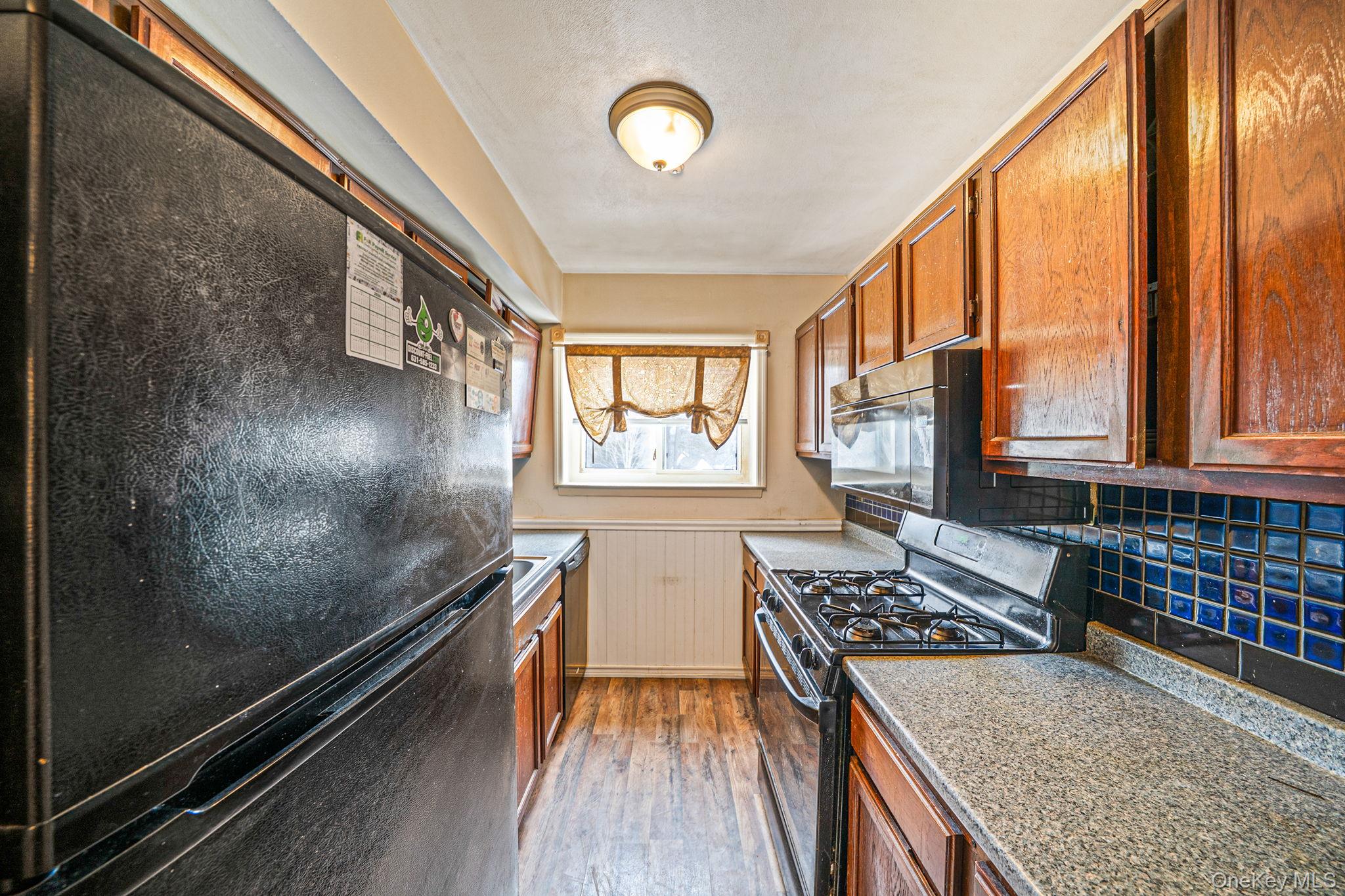 #13 photo, 42 Monet Court, Middle Island , NY 11953